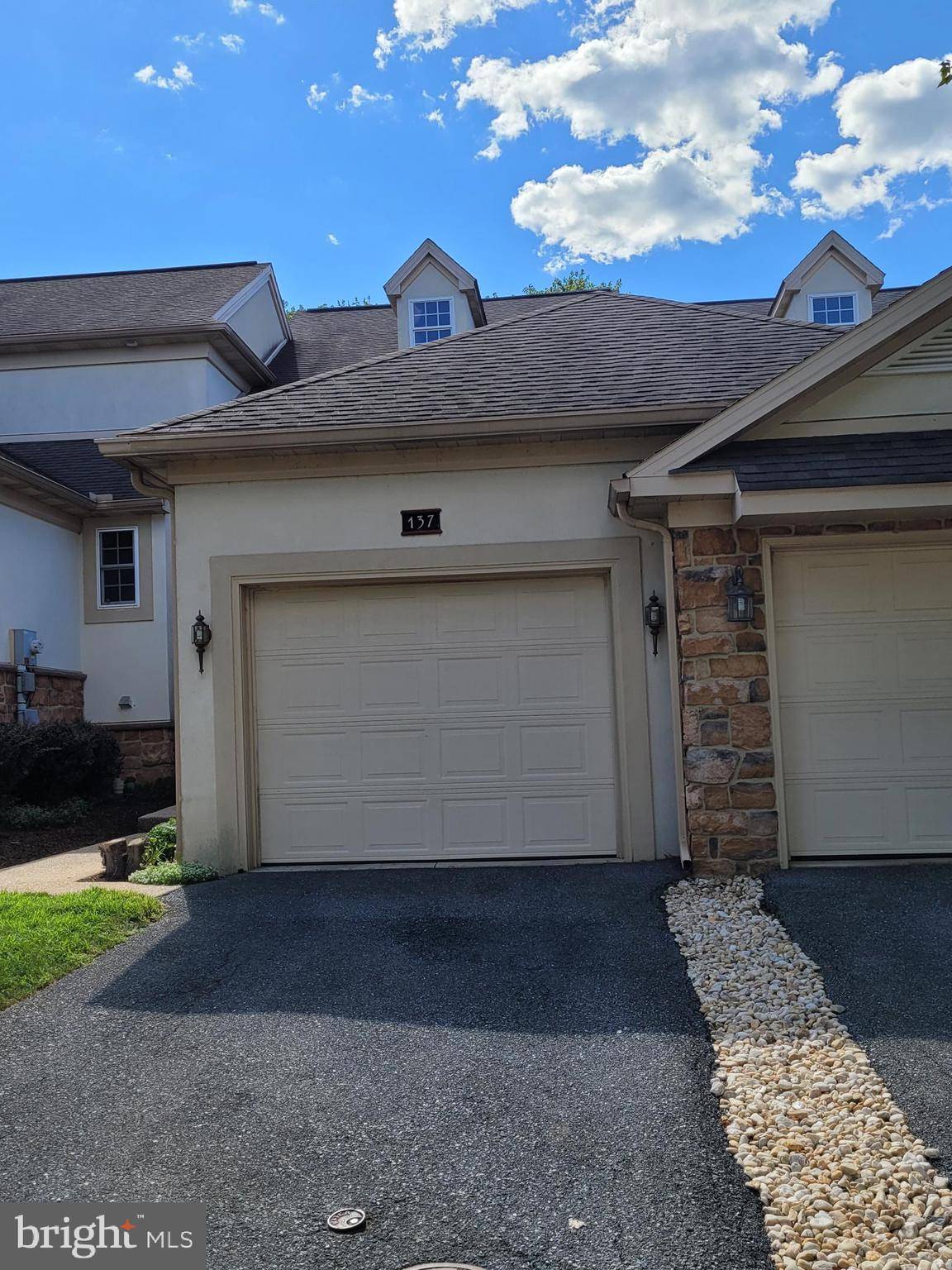 Millersville, PA 17551,137 CREEKGATE CT