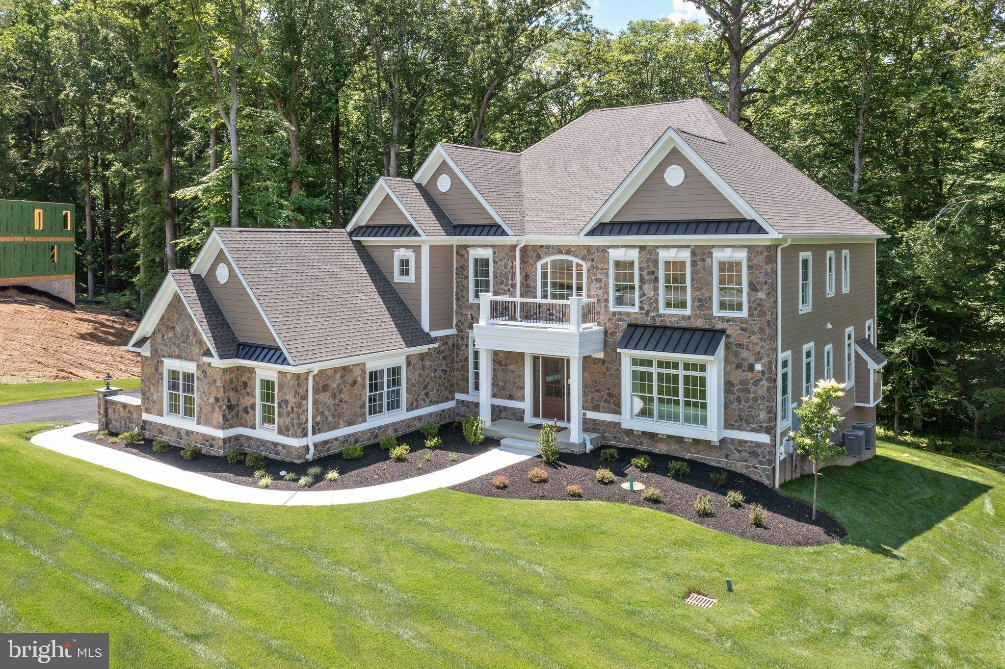 Newtown Square, PA 19073,302 BEGONIA CIR