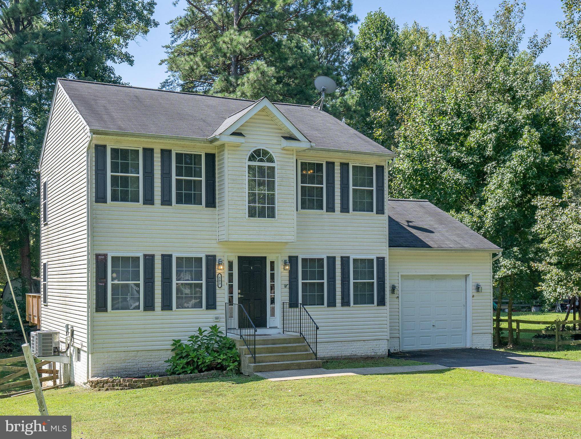 Ruther Glen, VA 22546,503 MONTGOMERY DR