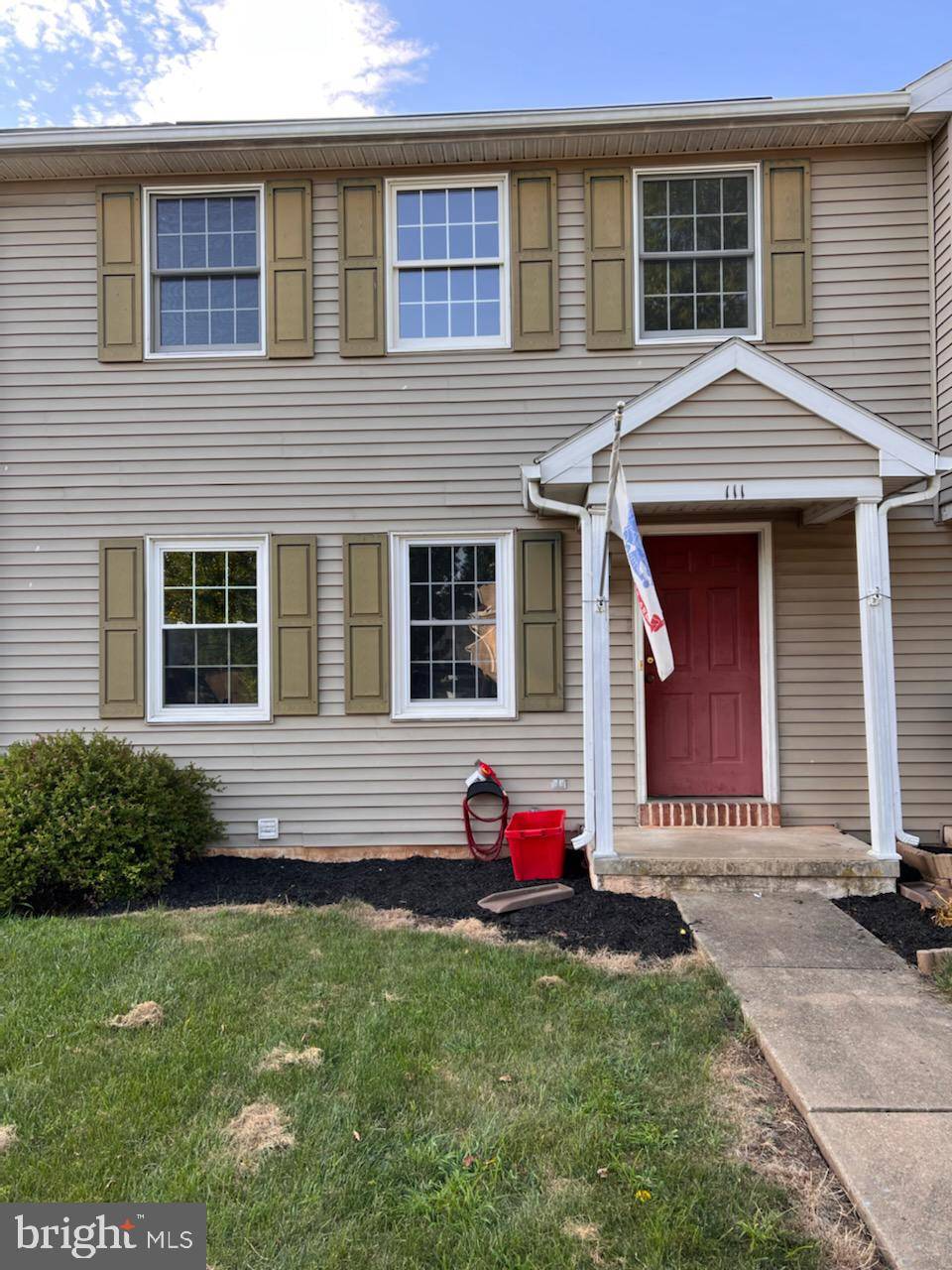 Reinholds, PA 17569,111 RED STONE CIR