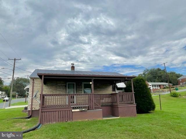 Luray, VA 22835,300 N COURT ST