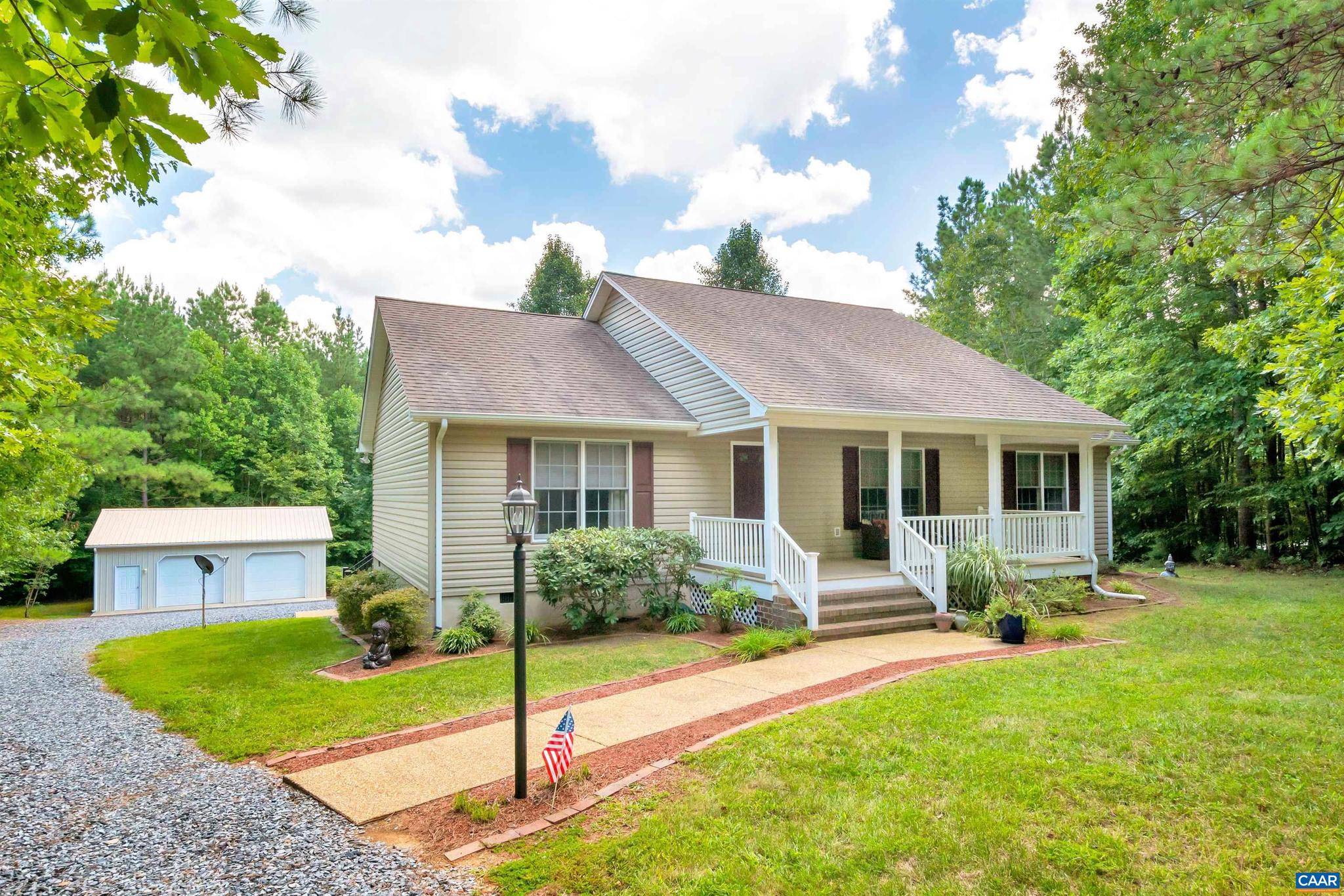 Scottsville, VA 24590,275 RIDGE LN