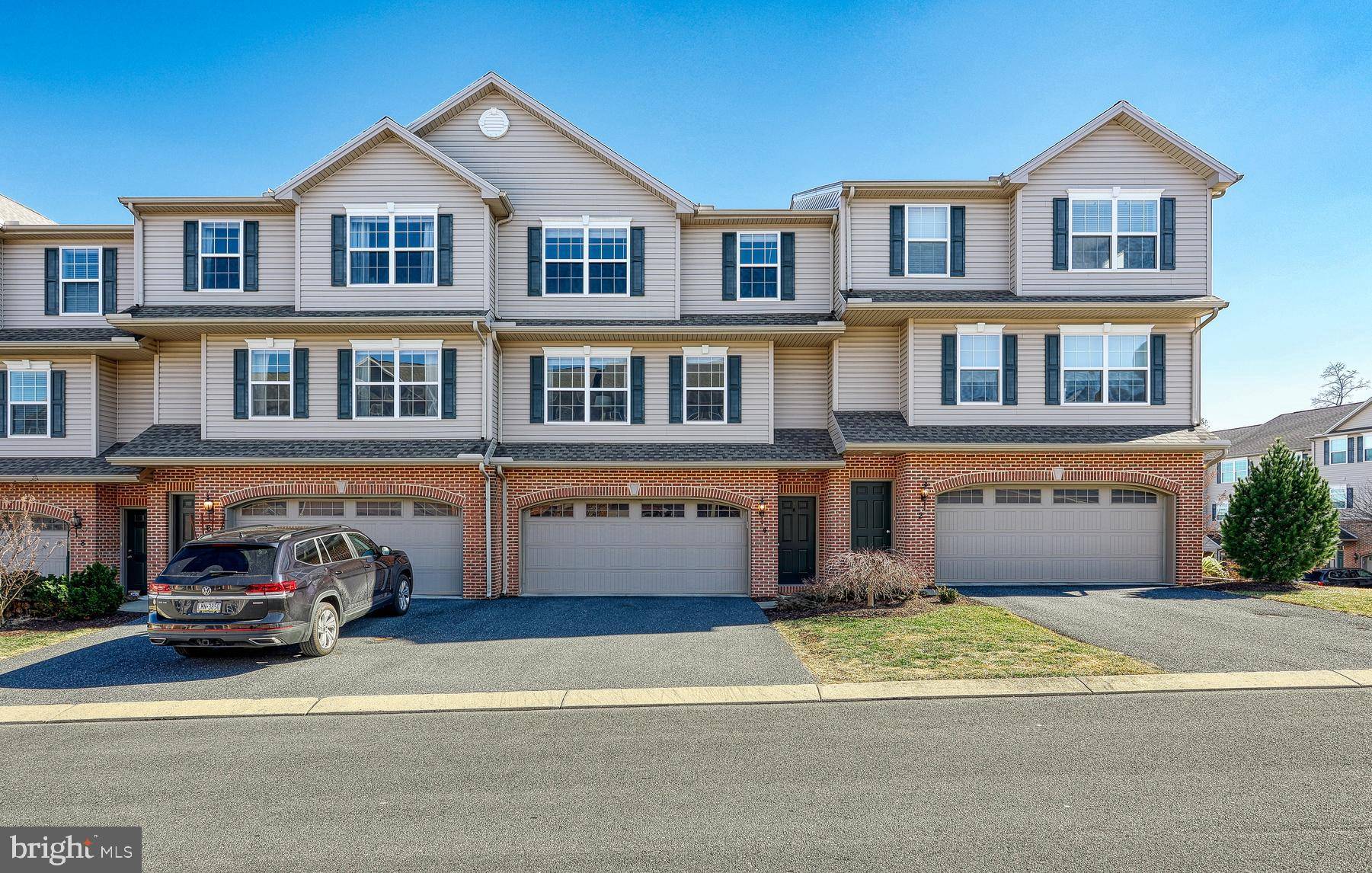 Lemoyne, PA 17043,4 VISTA CIR