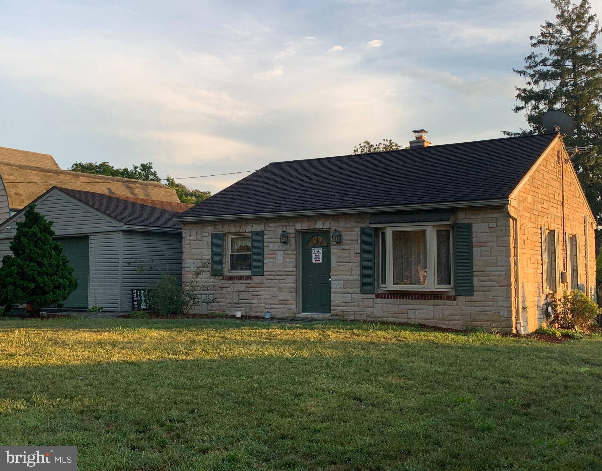 Manheim, PA 17545,408 ELWYN TER