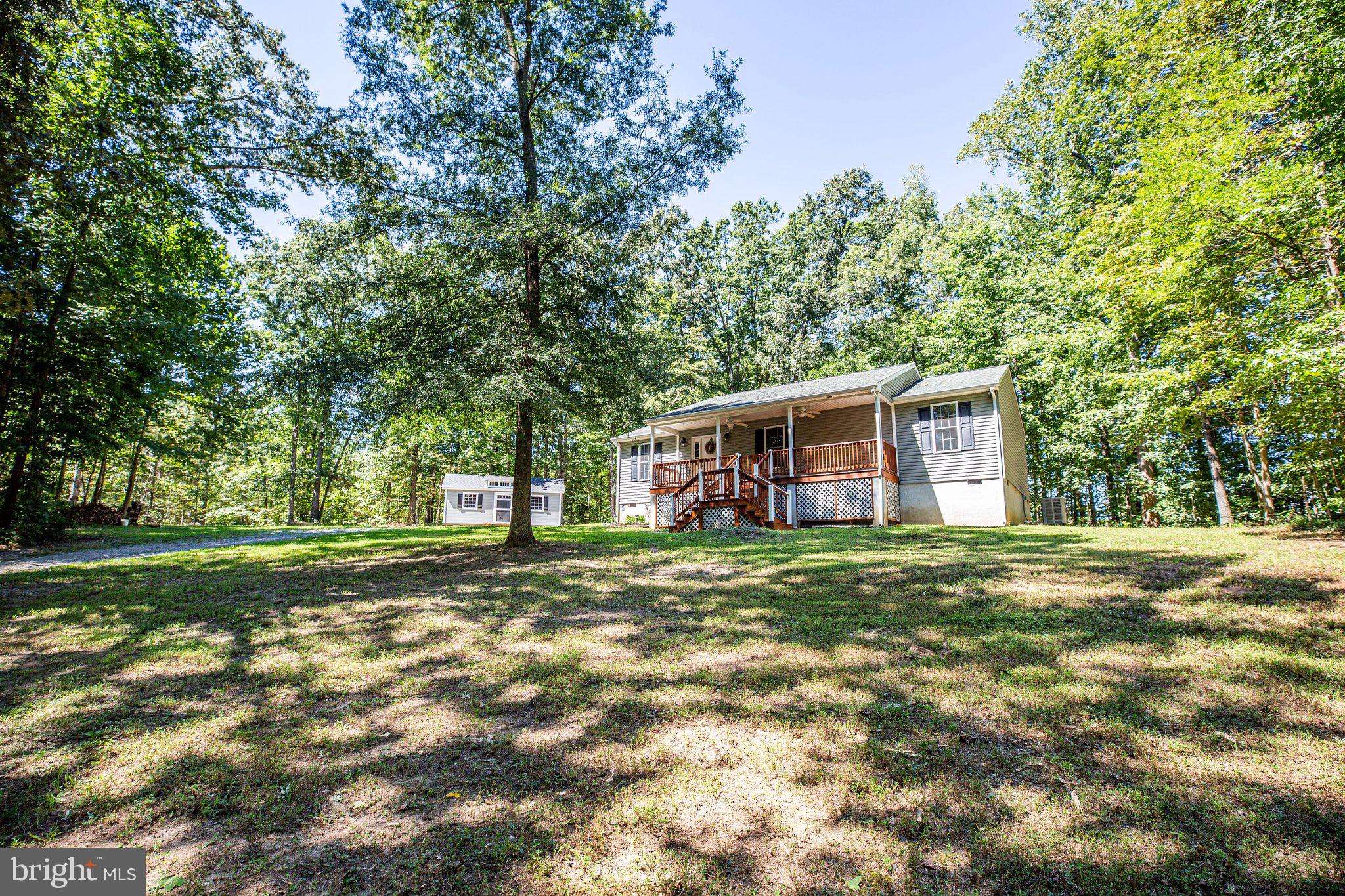 Bumpass, VA 23024,977 FREDERICKS HALL RD