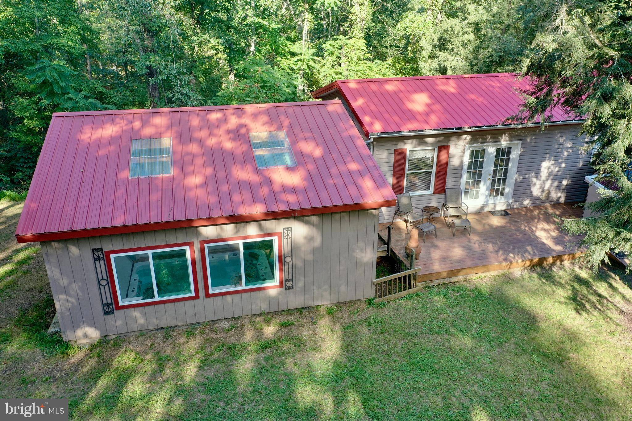 Hedgesville, WV 25427,489 MONTEVALLO LN