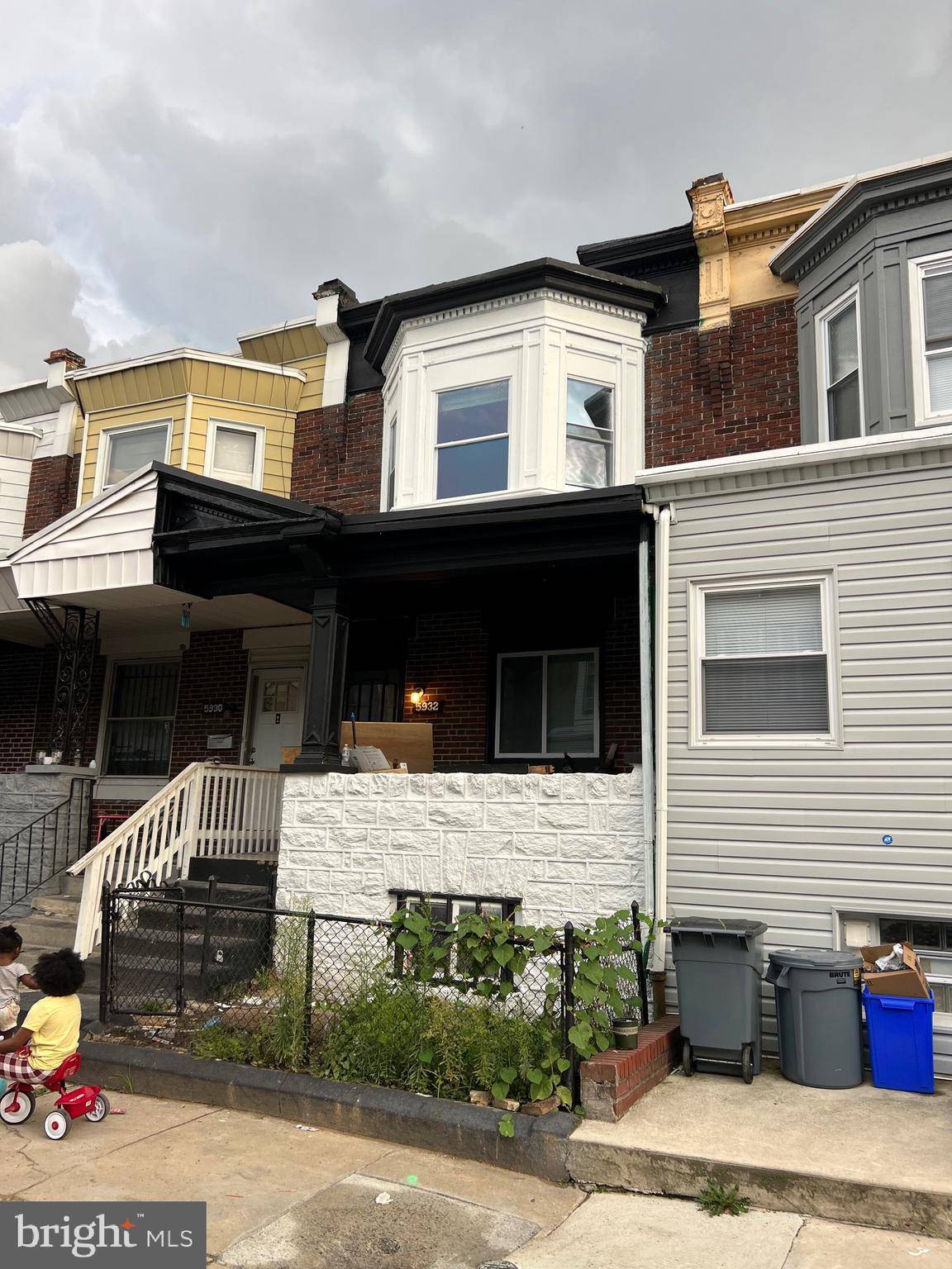 Philadelphia, PA 19139,5932 IRVING ST