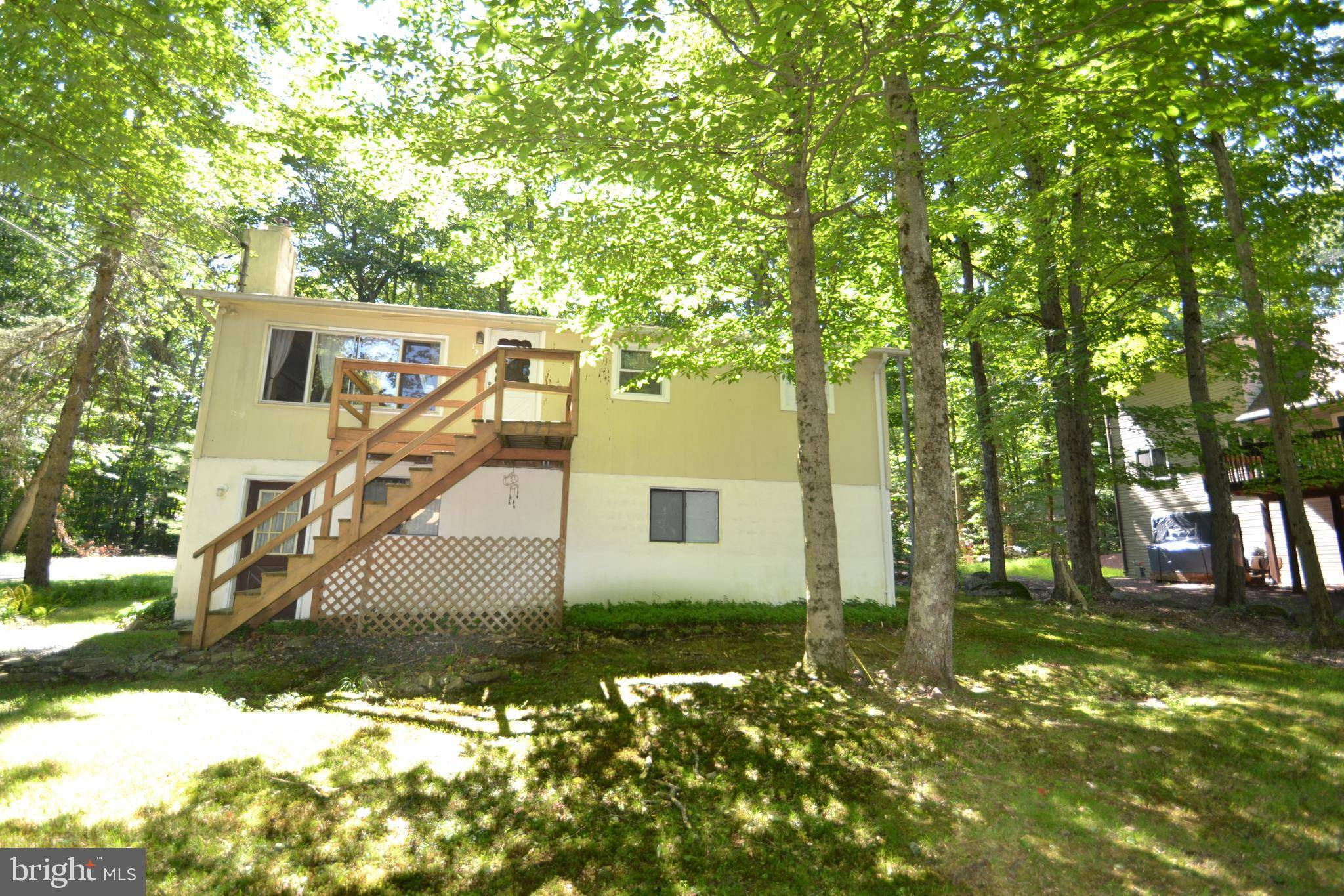 Pocono Lake, PA 18347,216 DELAWARE TRL