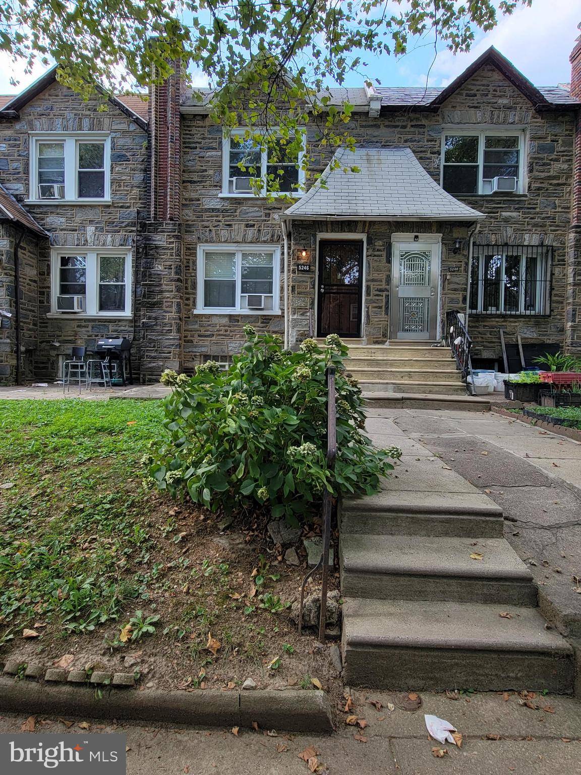 Philadelphia, PA 19124,5246 MONTOUR ST