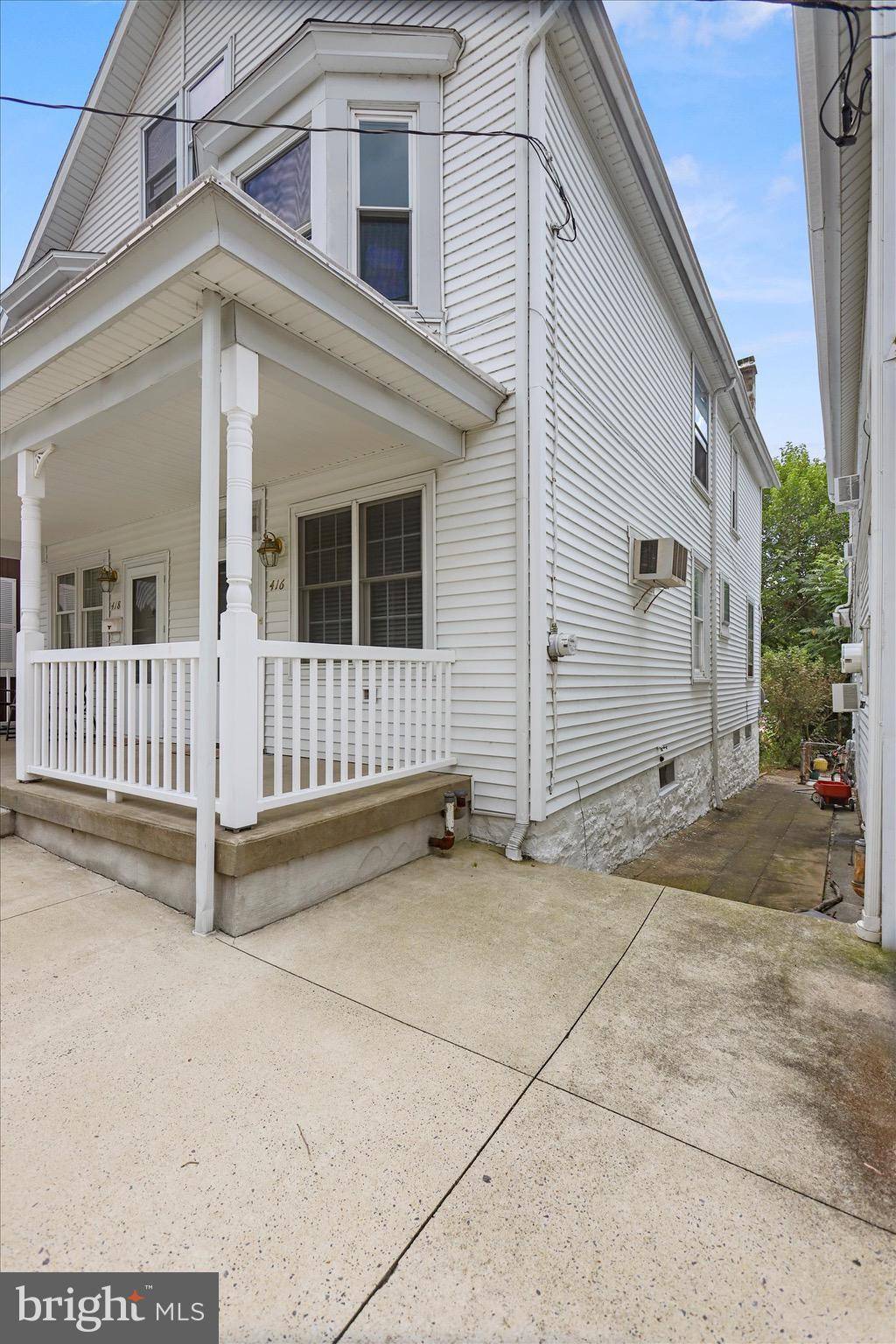 Millersburg, PA 17061,416 CENTER ST