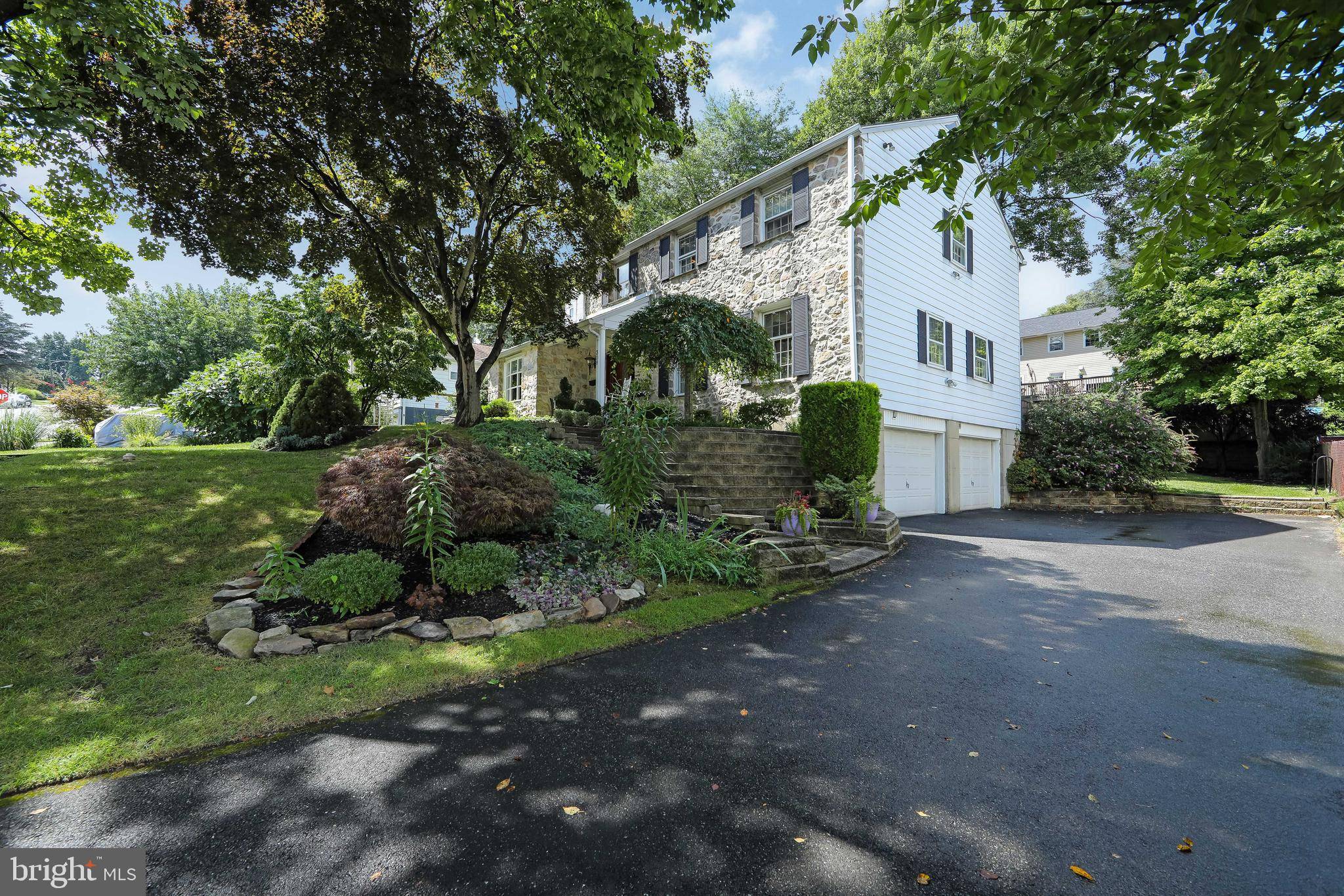 Springfield, PA 19064,308 HEMLOCK LN