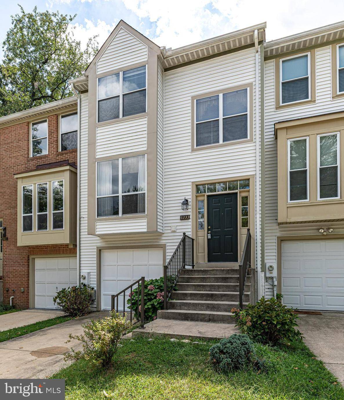 Ellicott City, MD 21043,8233 TALL TREES CT