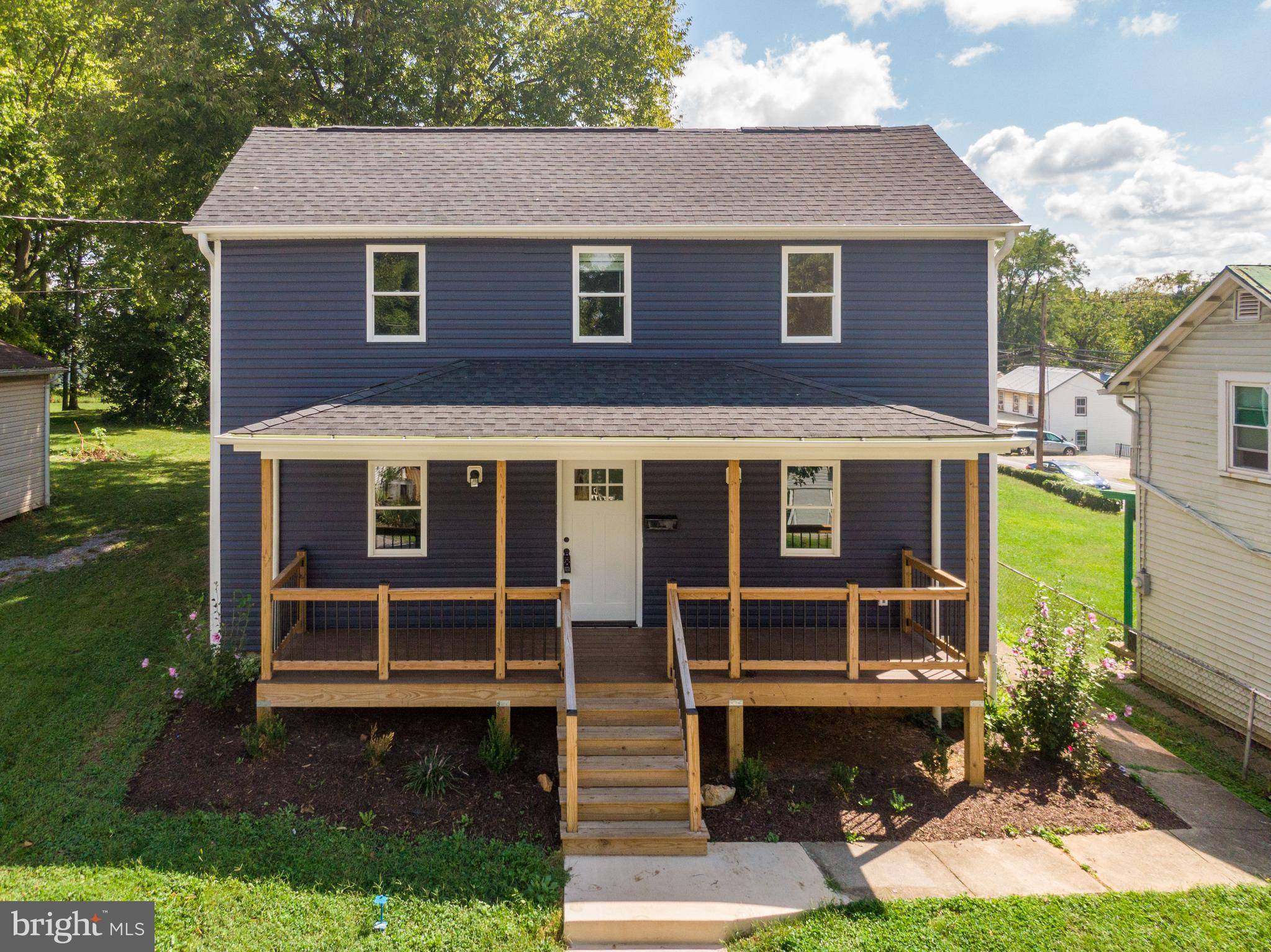 Charles Town, WV 25414,103 DAVENPORT ST