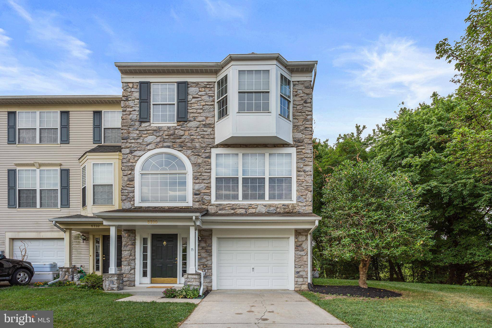 Ellicott City, MD 21043,5730 GOLDFINCH CT