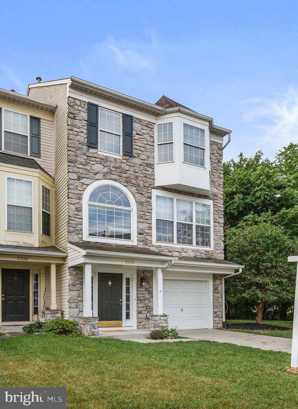 Ellicott City, MD 21043,5730 GOLDFINCH CT