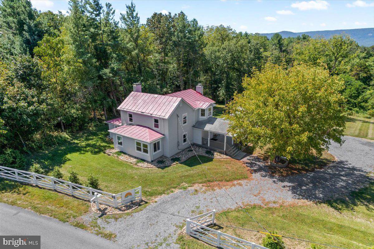 Luray, VA 22835,1442 GANDERS DR