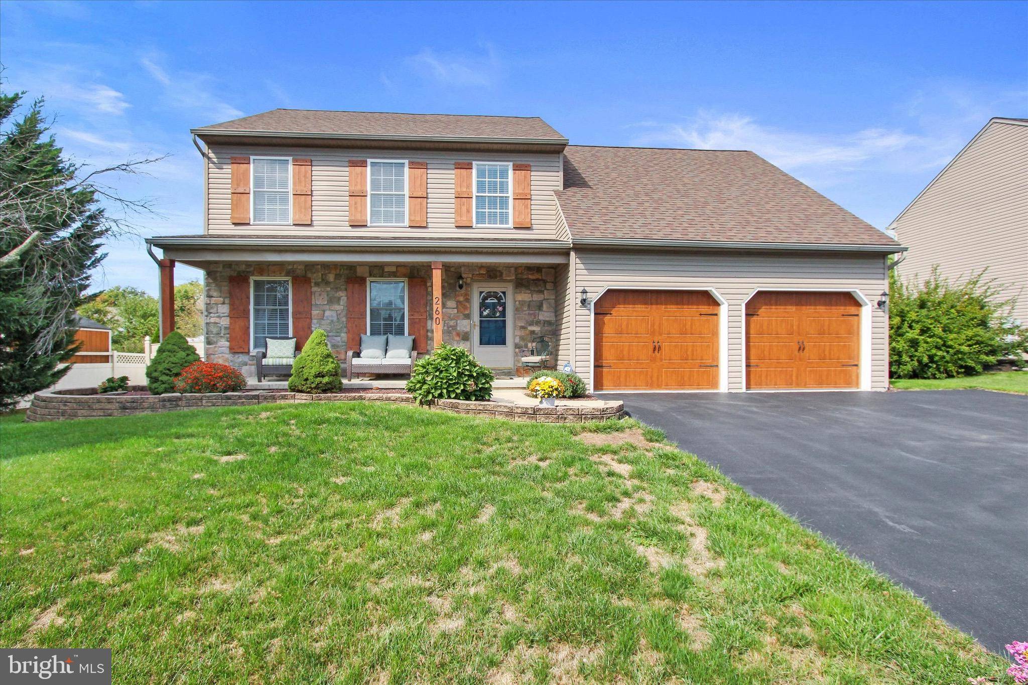 Mount Wolf, PA 17347,260 SILVER MAPLE CT