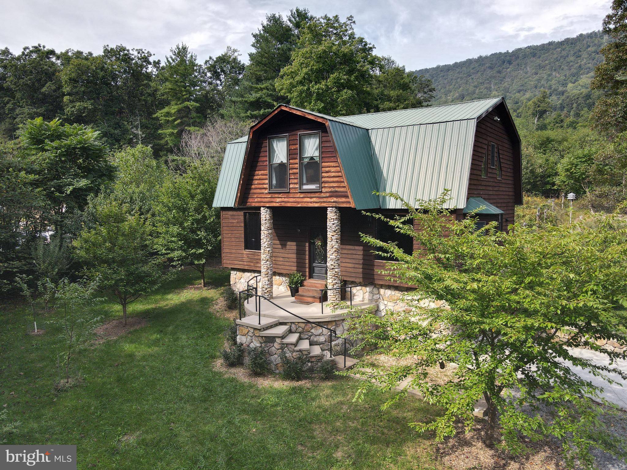 Berkeley Springs, WV 25411,55 BONAVENTURE WAY