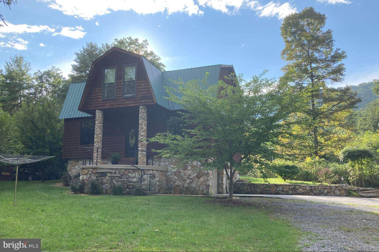 Berkeley Springs, WV 25411,55 BONAVENTURE WAY