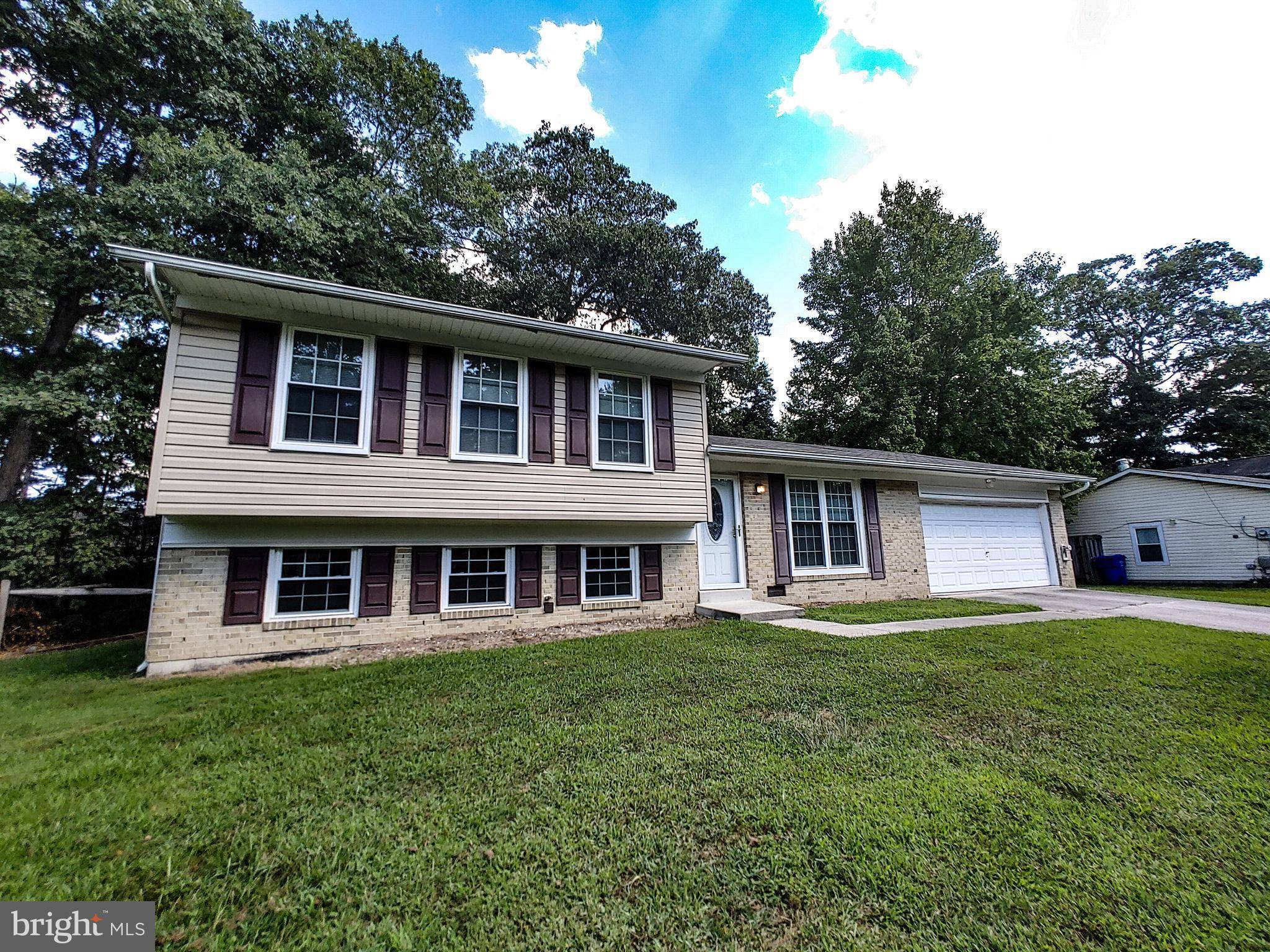 Waldorf, MD 20602,2267 EASTON CT