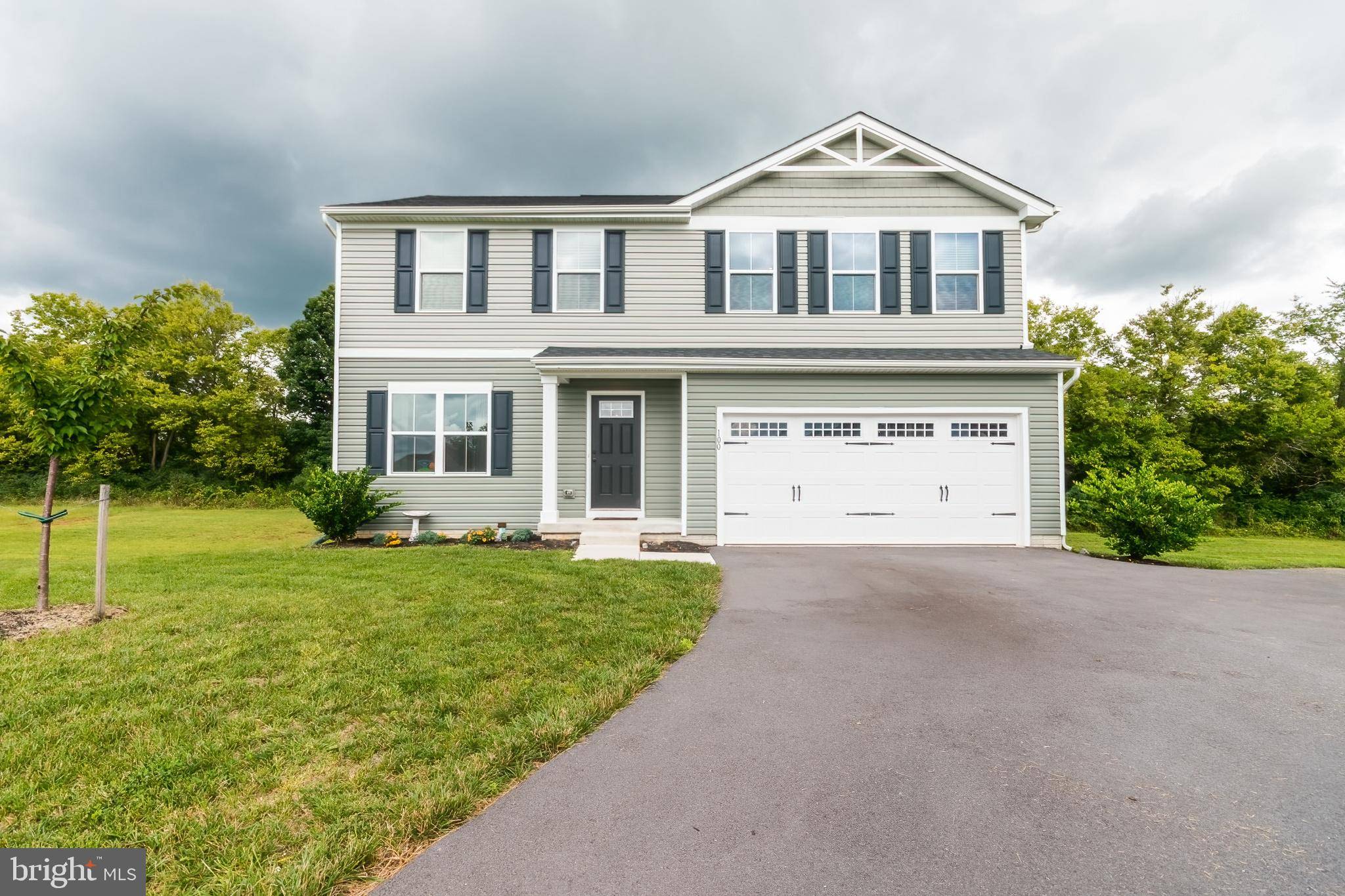 Bunker Hill, WV 25413,100 SWITCHGRASS CT