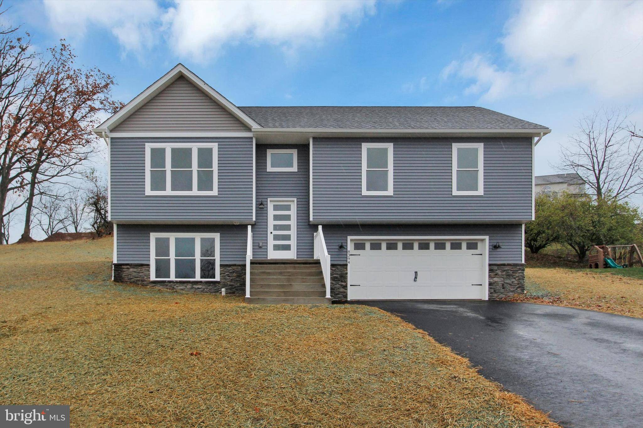 Waynesboro, PA 17268,8394 CAPRI CT