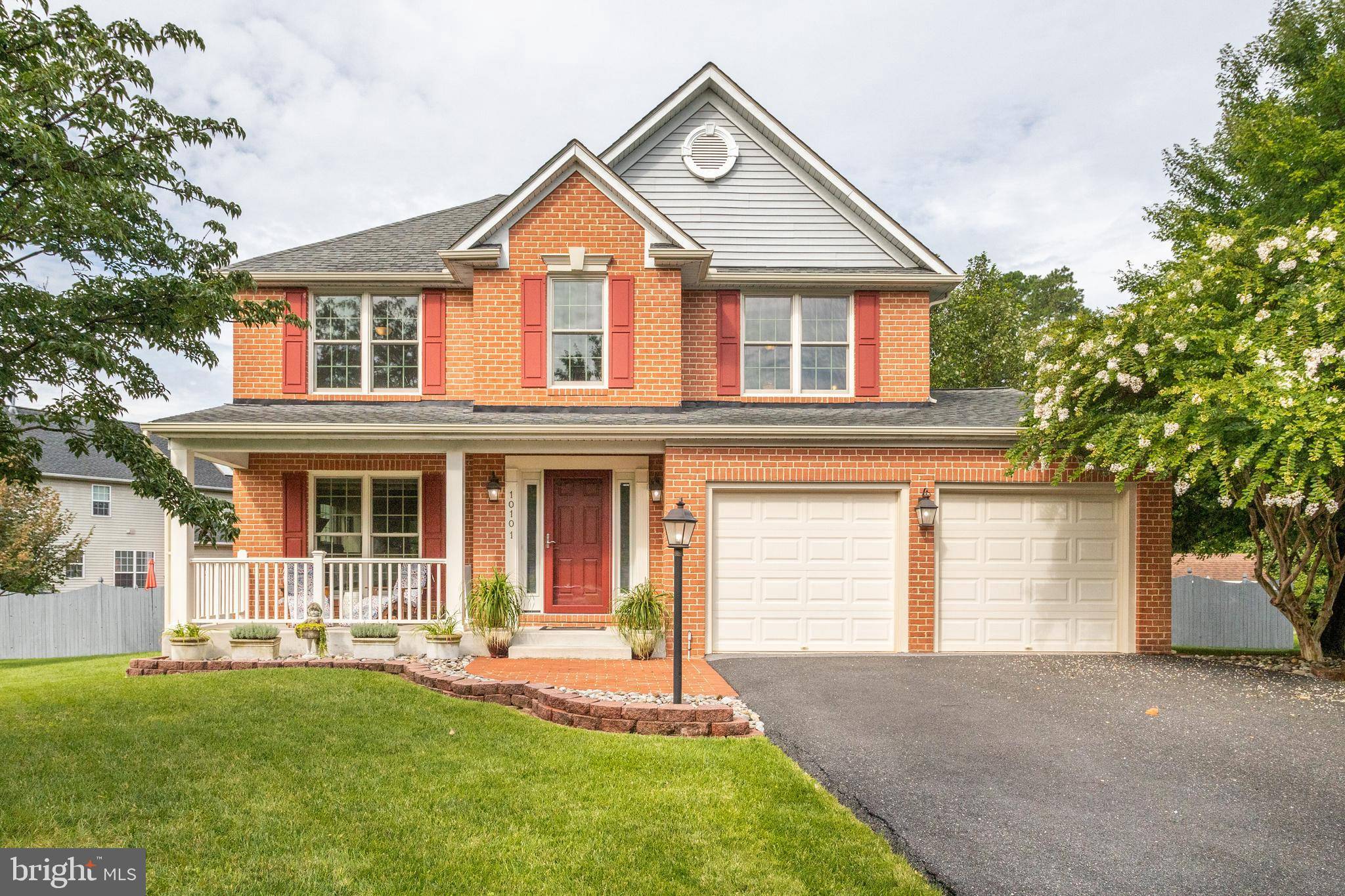 Laurel, MD 20708,10101 MALLARD POND CT