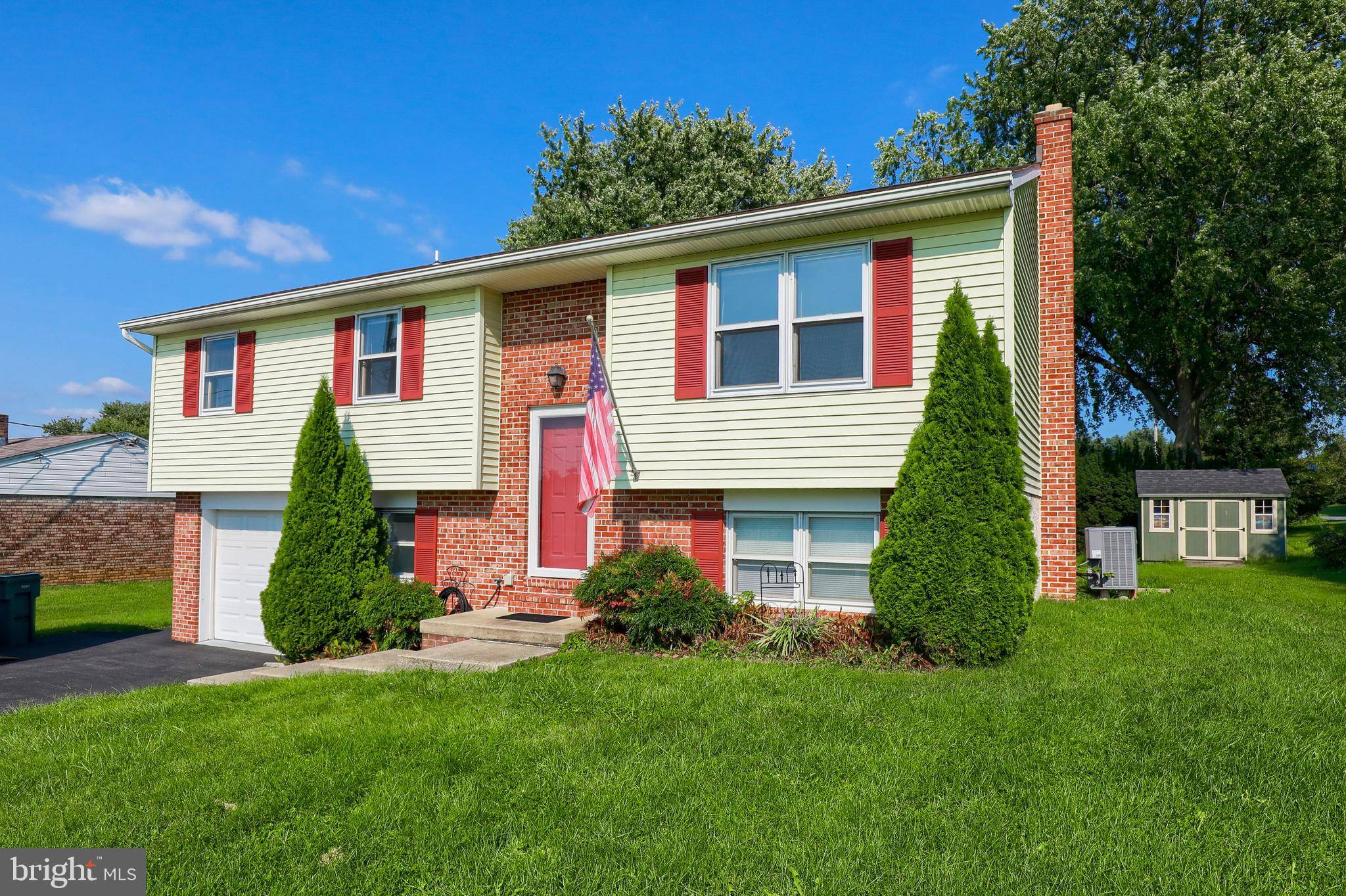 Willow Street, PA 17584,347 PLEASANT VIEW AVE