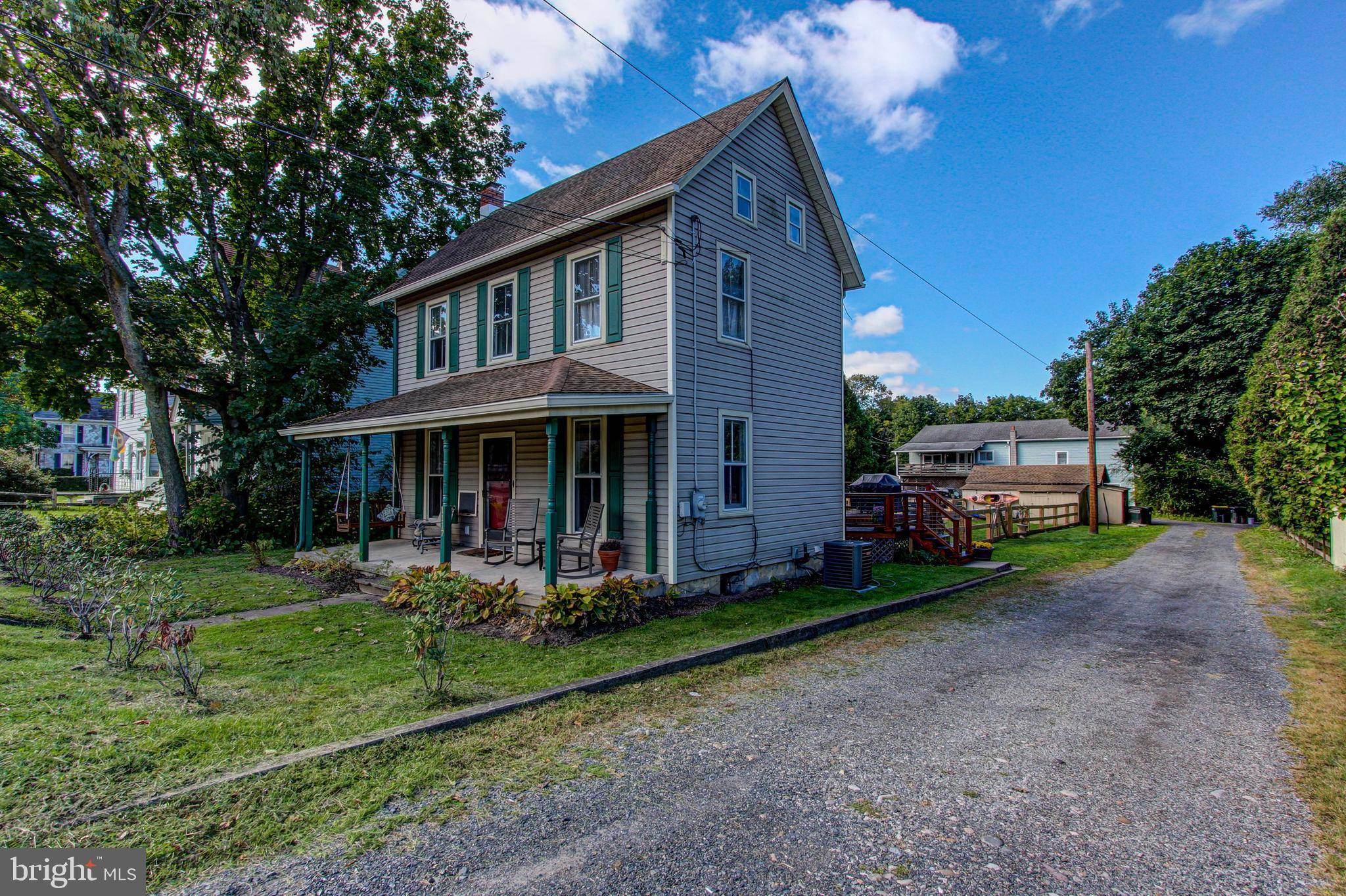 Riegelsville, PA 18077,1117 EASTON RD