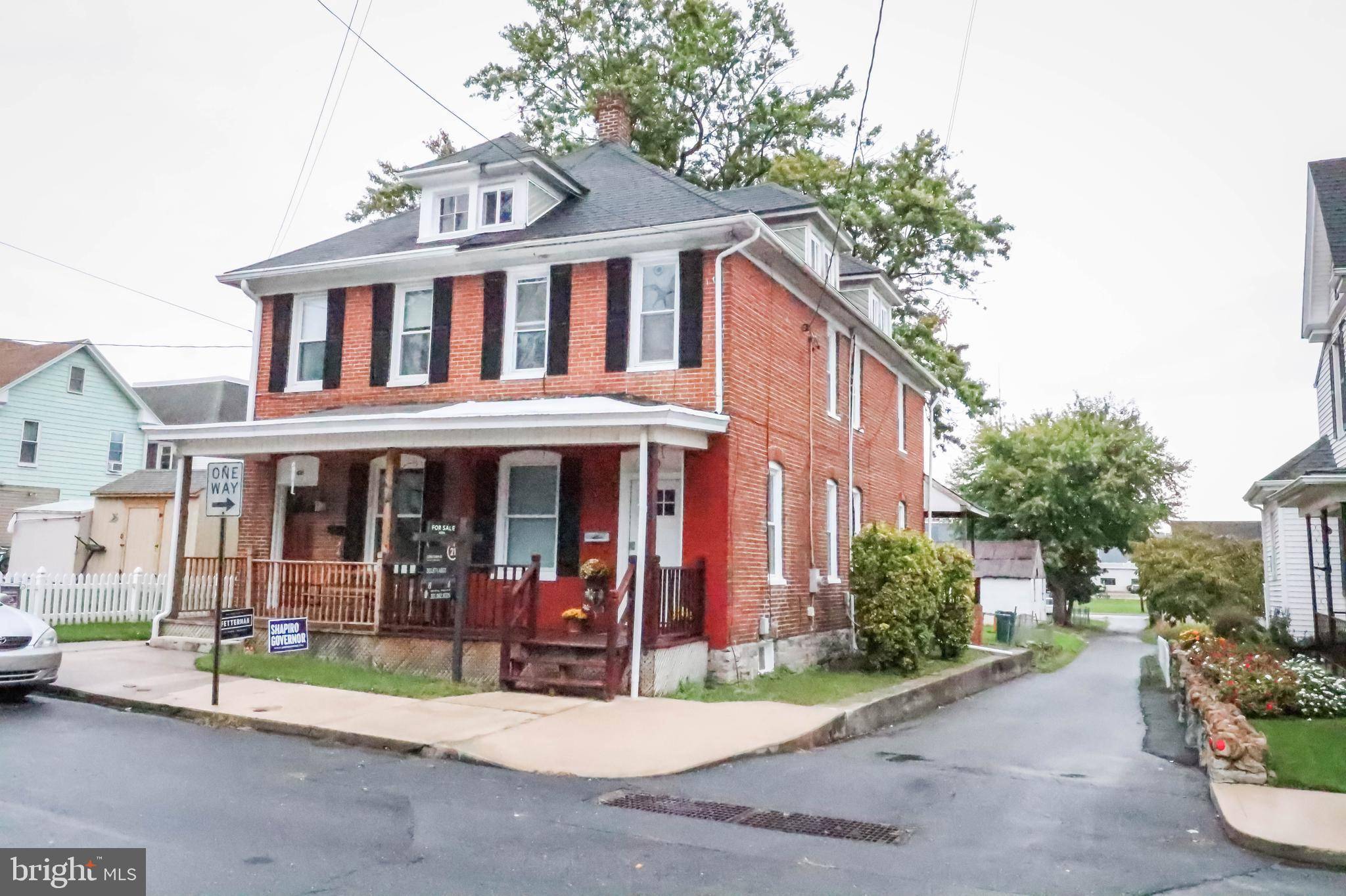 Waynesboro, PA 17268,110 N FRANKLIN STREET