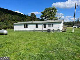 Augusta, WV 26704,515 STARBRIGHT DR