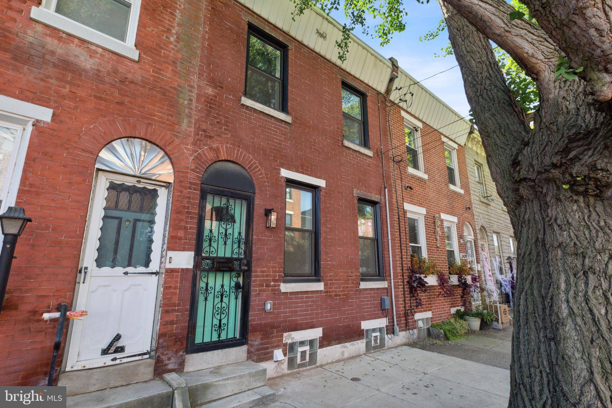 Philadelphia, PA 19125,2431 CEDAR ST