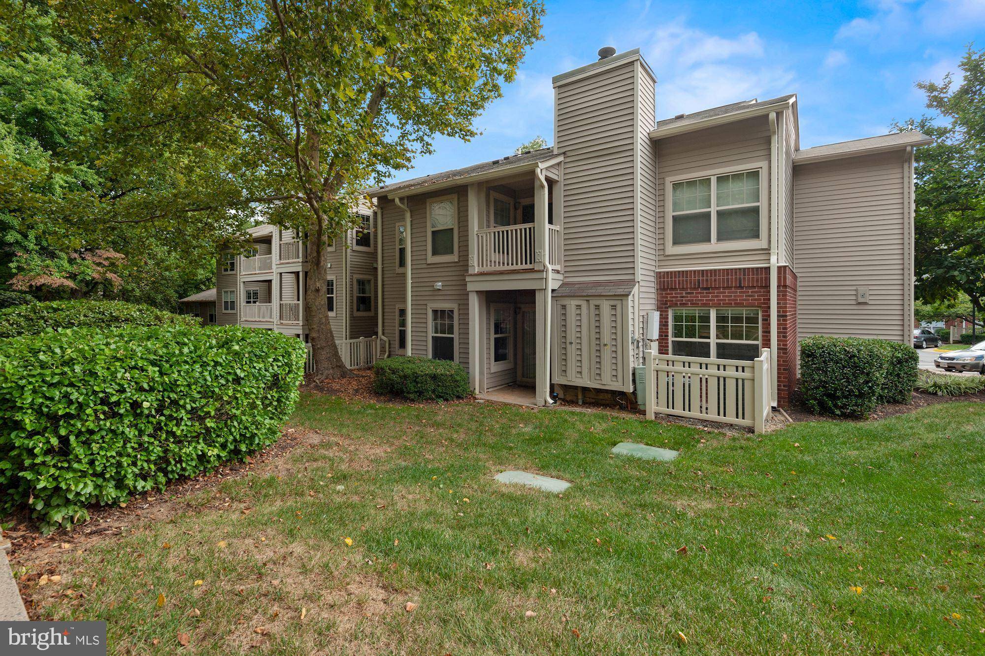 Reston, VA 20190,11706 A OLDE ENGLISH DR