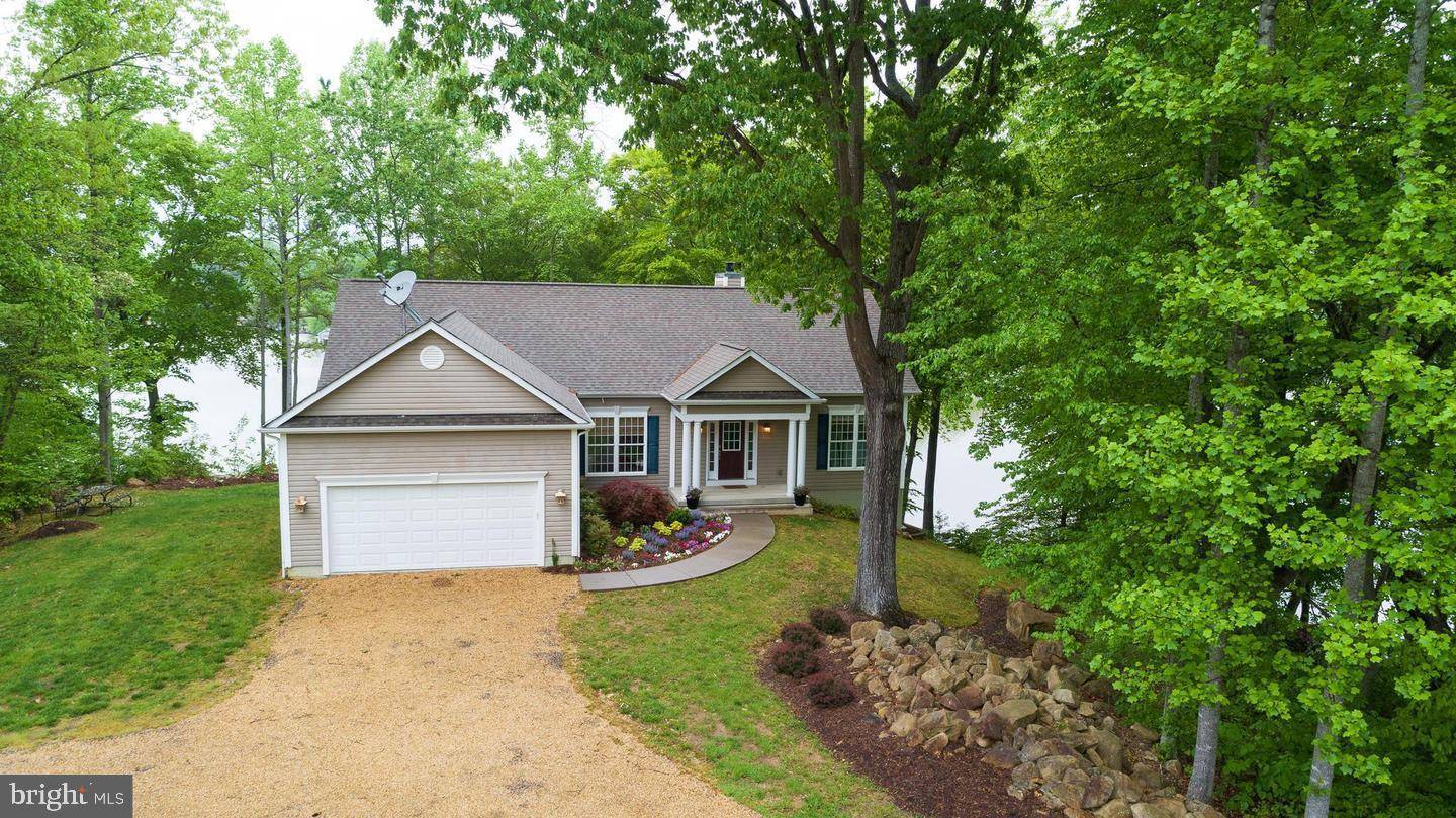 Louisa, VA 23093,129 SHADY OAKS LN