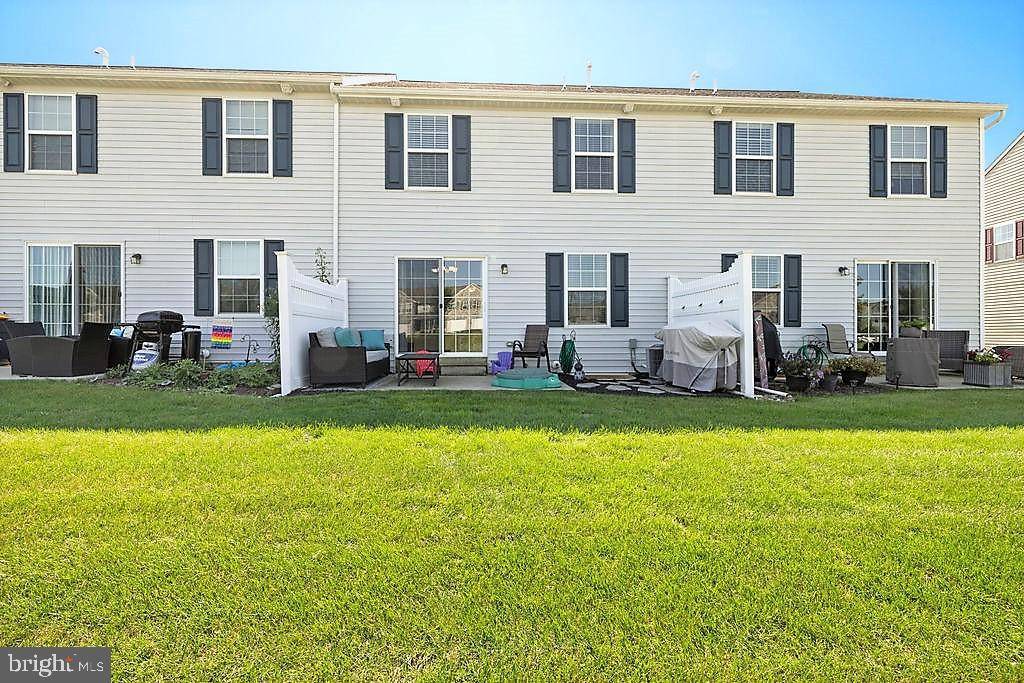 Palmyra, PA 17078,219 S VILLAGE CIR