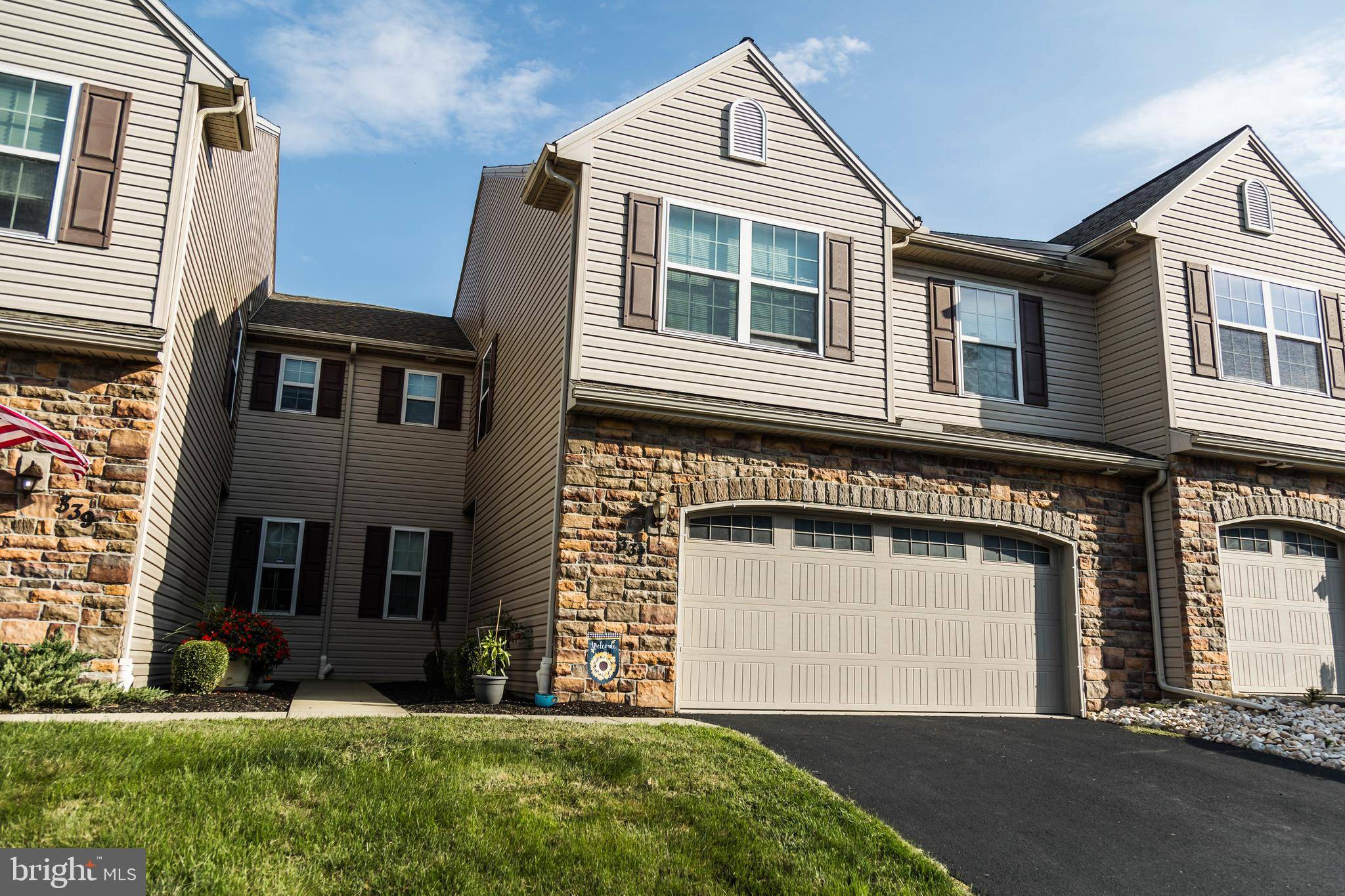 New Cumberland, PA 17070,337 WEATHERSTONE DR