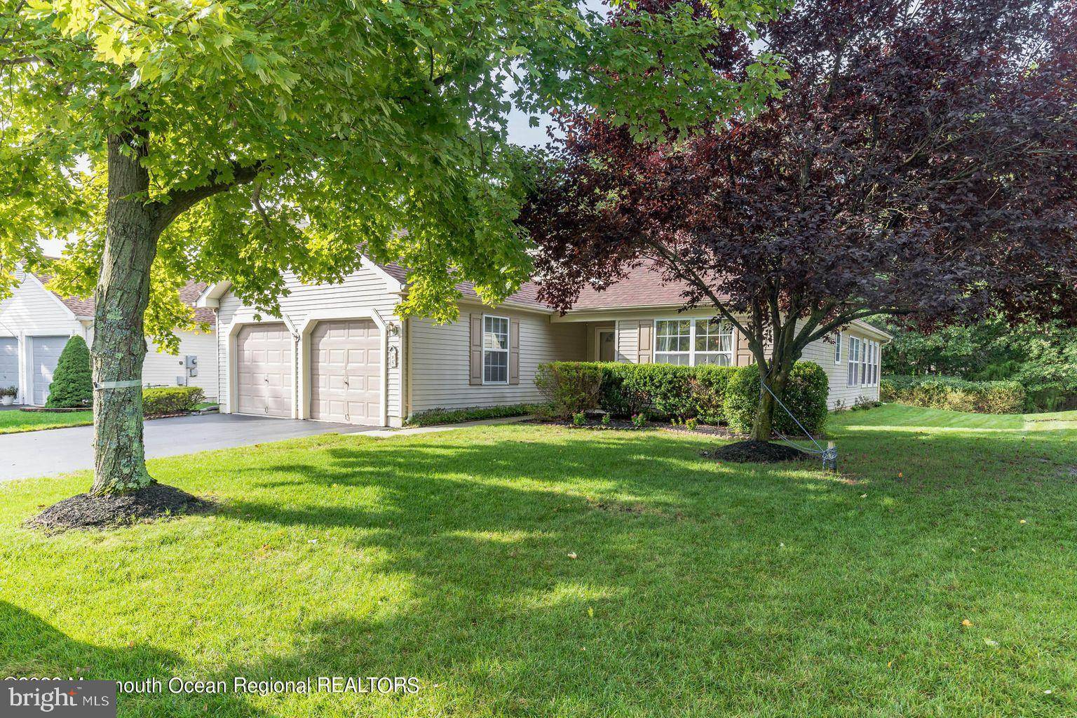 Manchester Township, NJ 08759,8 RIDGEMONT LN