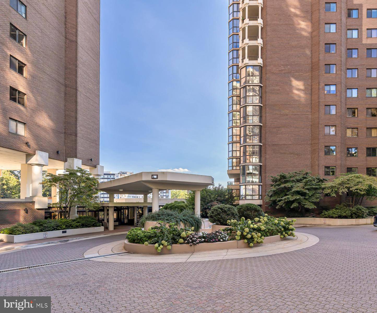 Arlington, VA 22209,1600 N OAK ST N #1126