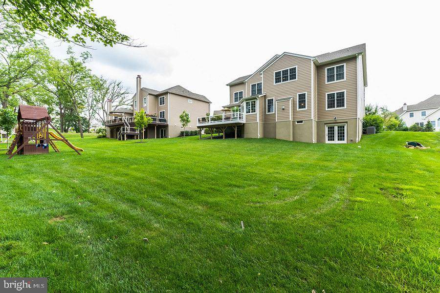 Newtown Square, PA 19073,3803 WOODLAND DR