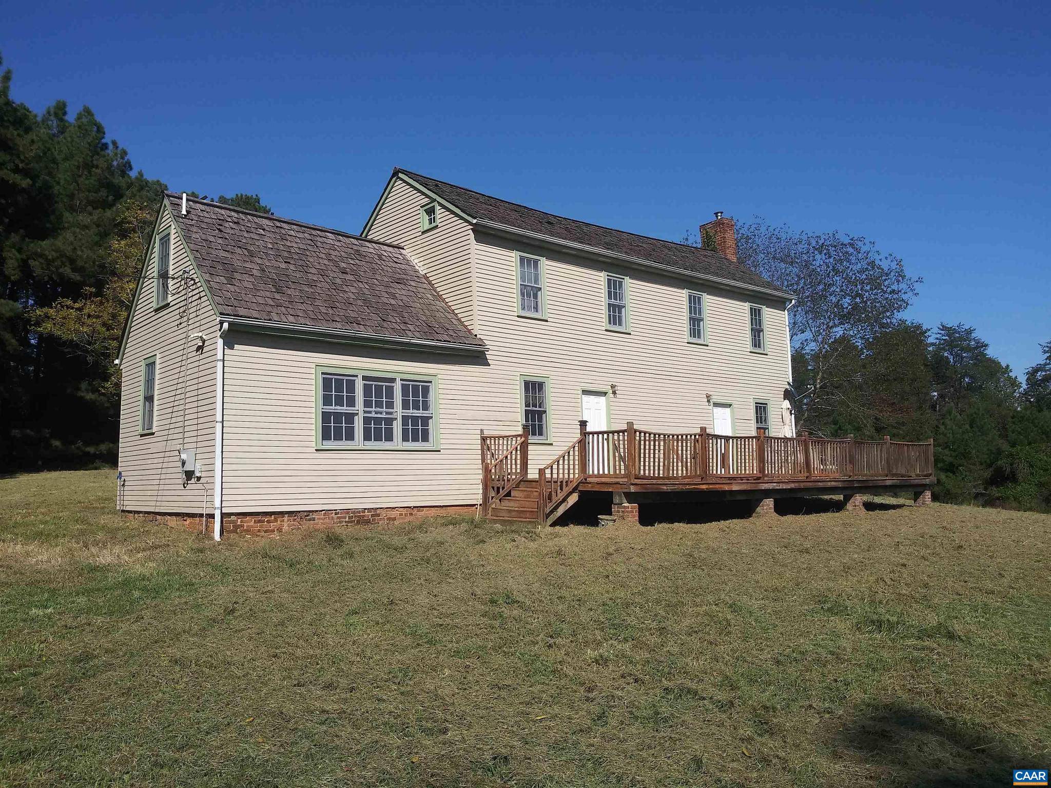 Louisa, VA 23093,4044 BYRD MILL RD