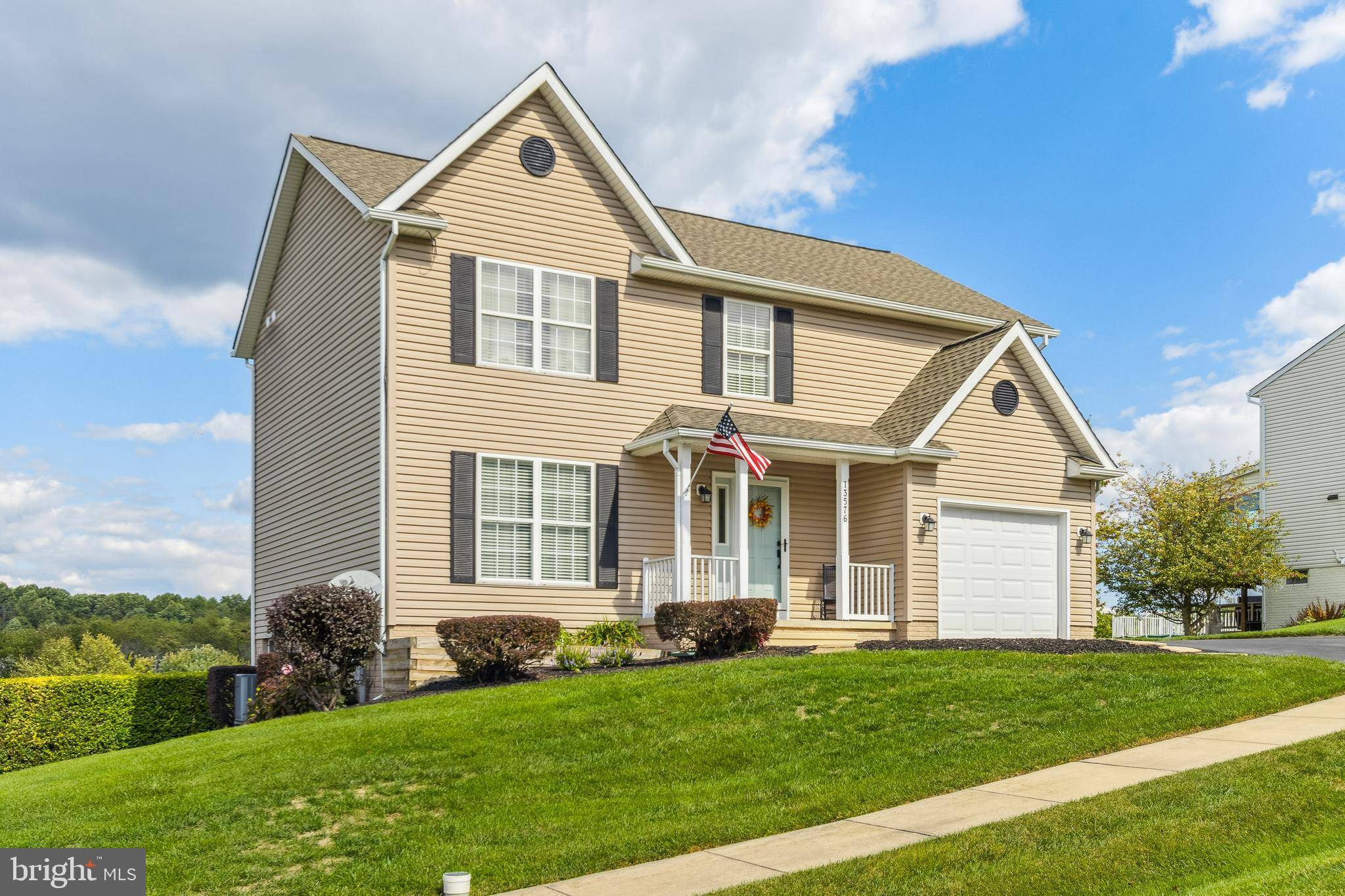 Mount Airy, MD 21771,13576 DEER BROOK CT