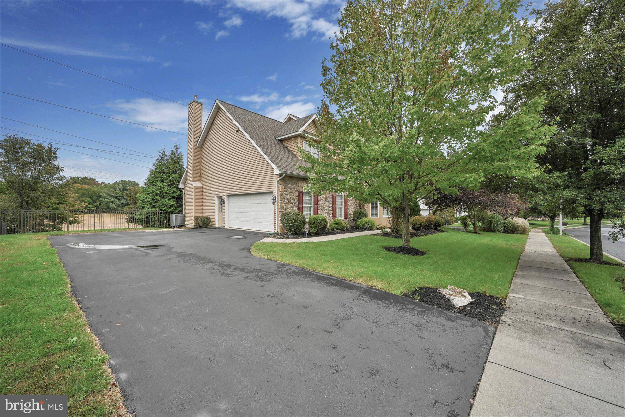 Hummelstown, PA 17036,1107 DUESENBERG DR