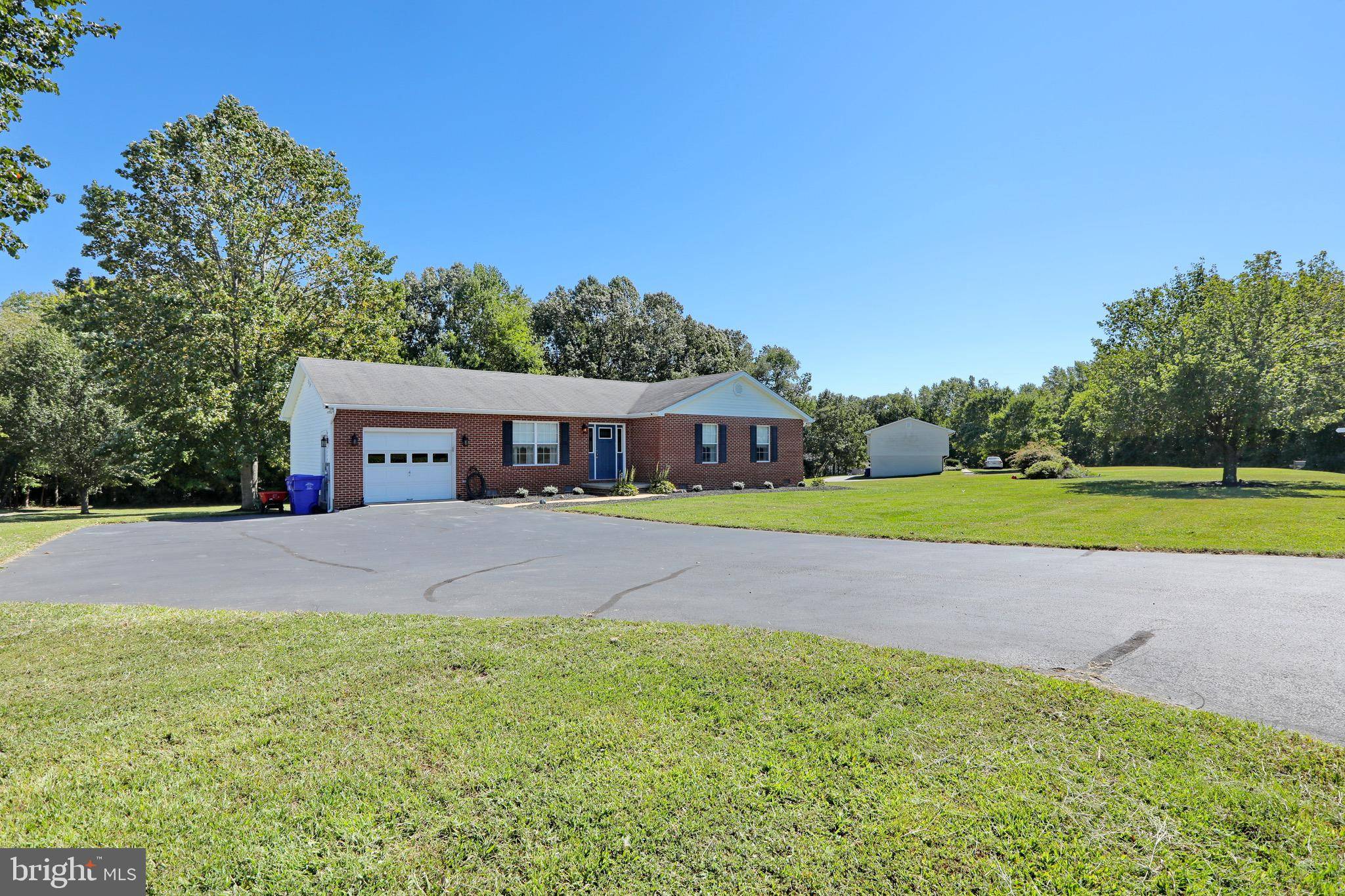 La Plata, MD 20646,7554 GLEN ALBIN RD
