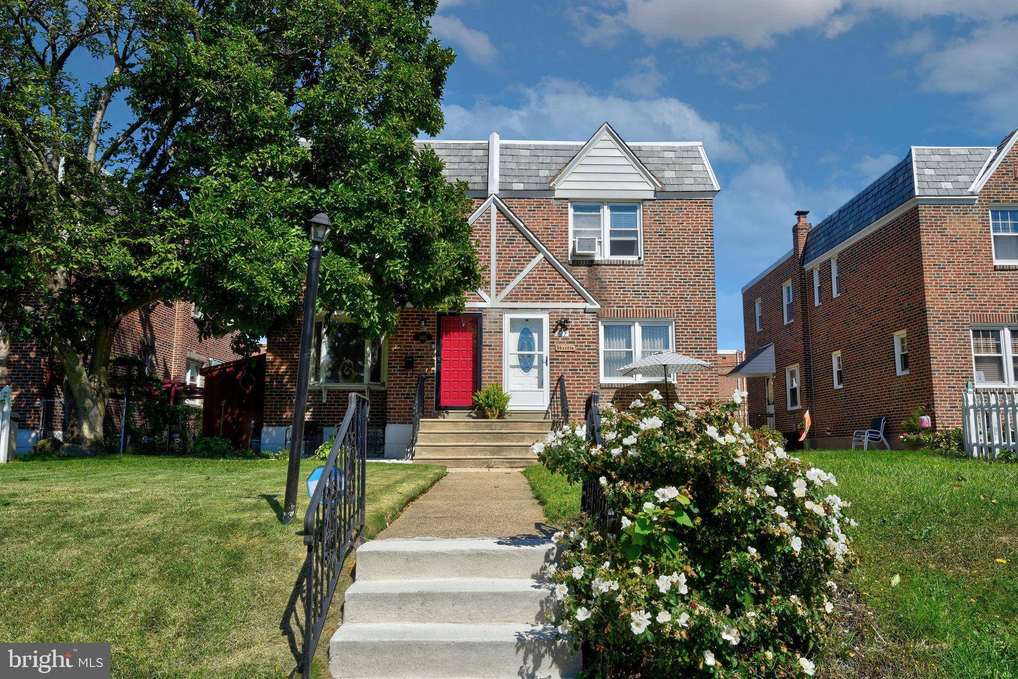 Philadelphia, PA 19111,807 TYSON AVE