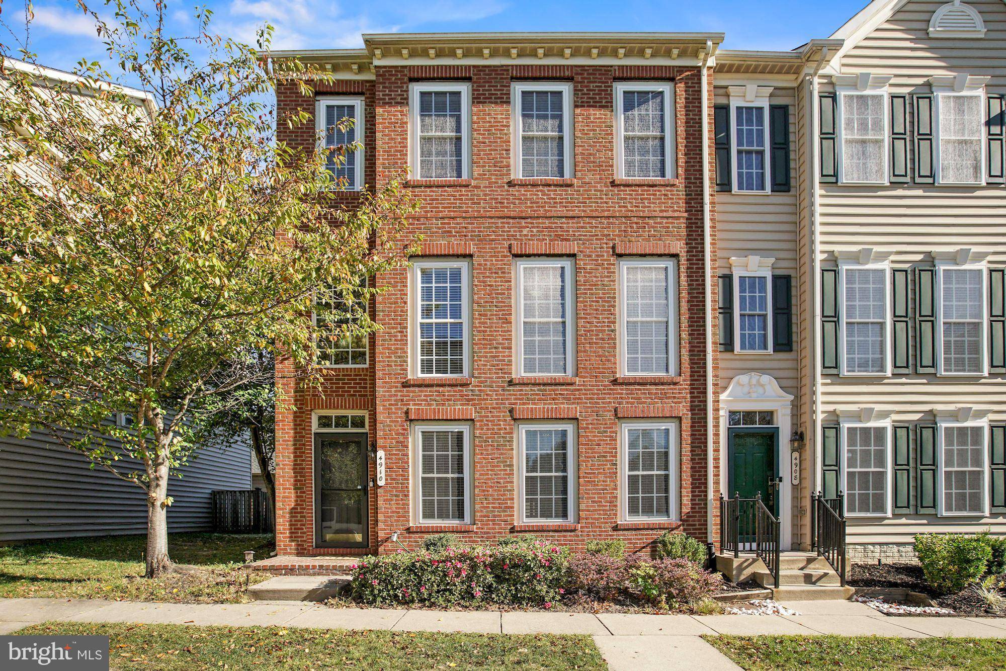 Woodbridge, VA 22192,4910 DASHIELL PL