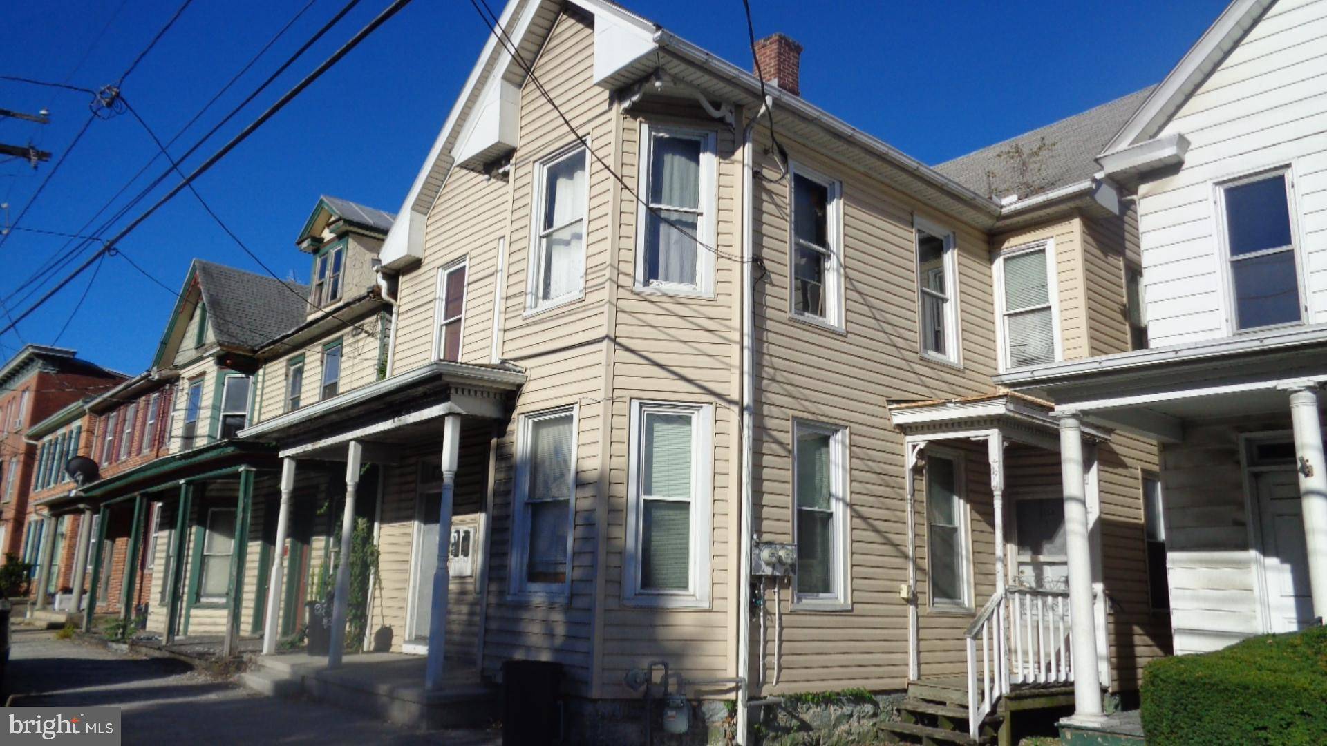 Shippensburg, PA 17257,315 E KING ST