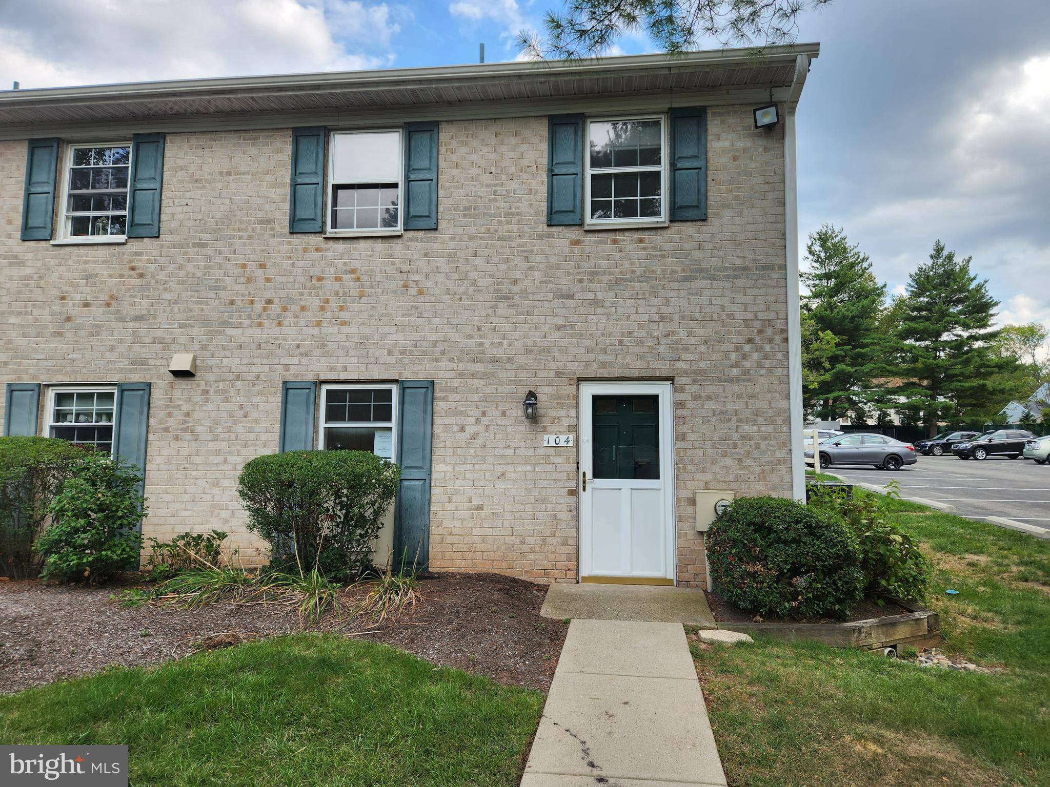 Ambler, PA 19002,104 HAMPSTEAD DR