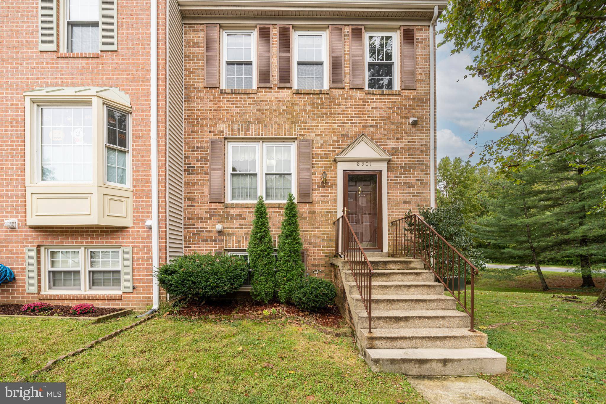 Springfield, VA 22152,8901 WINDING HOLLOW WAY