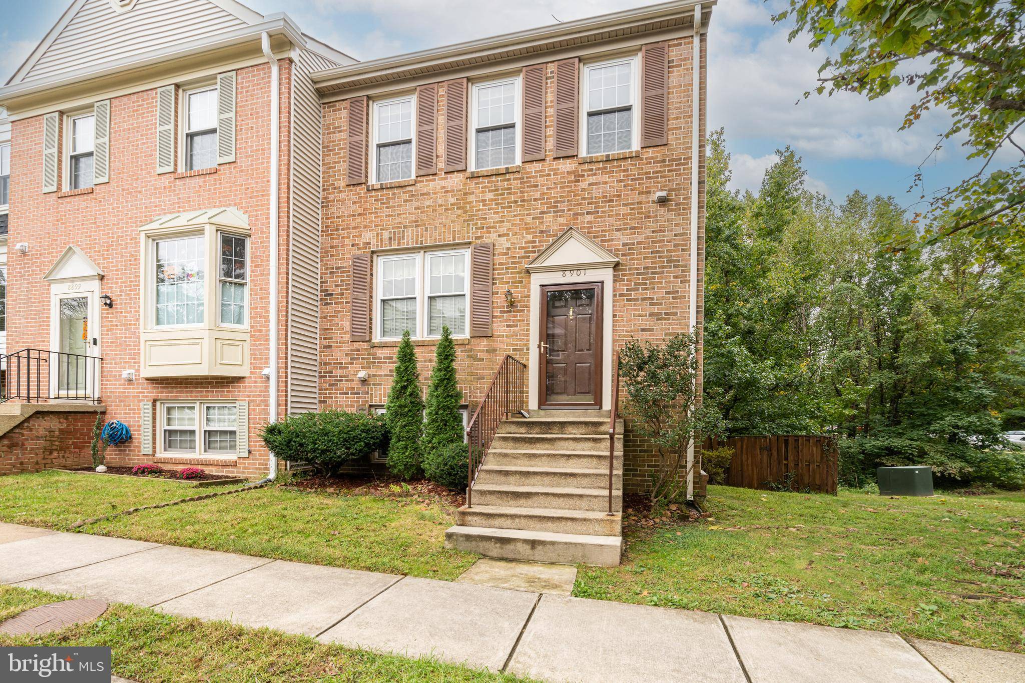 Springfield, VA 22152,8901 WINDING HOLLOW WAY