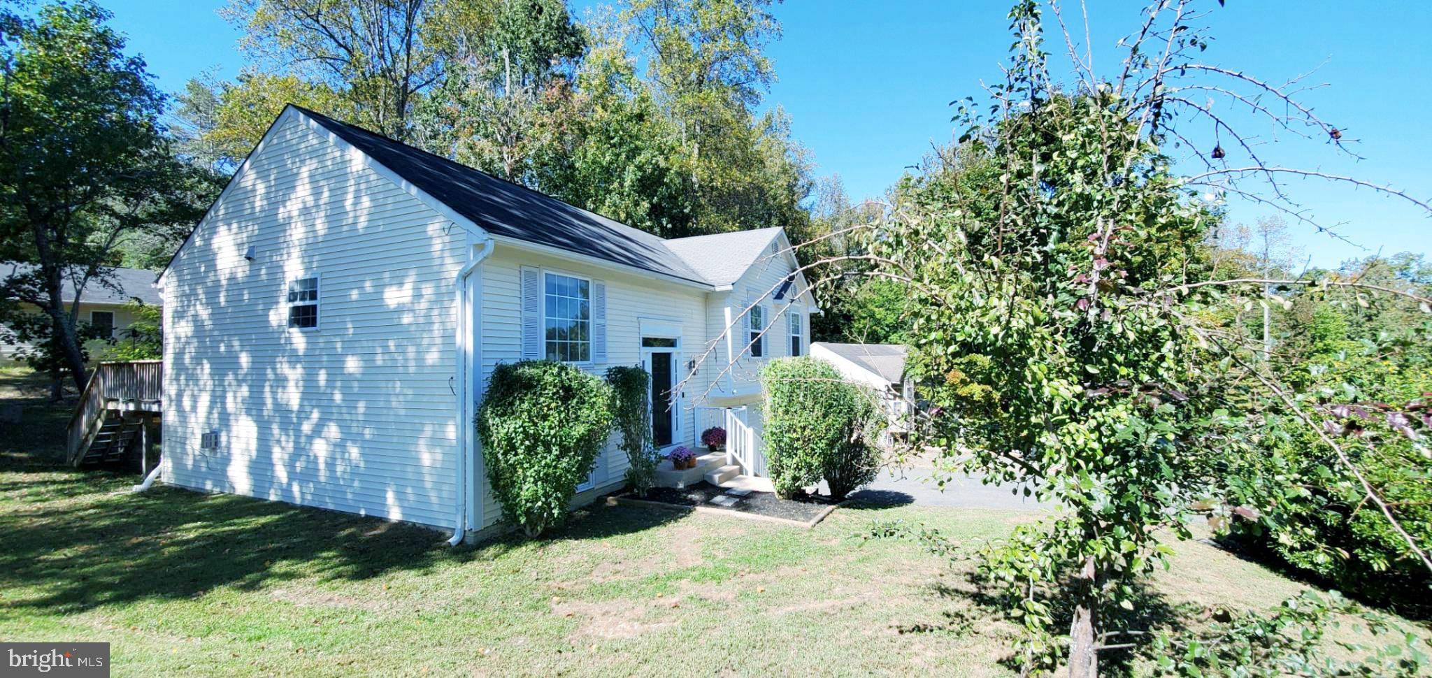 Fredericksburg, VA 22405,16 ACACIA CT